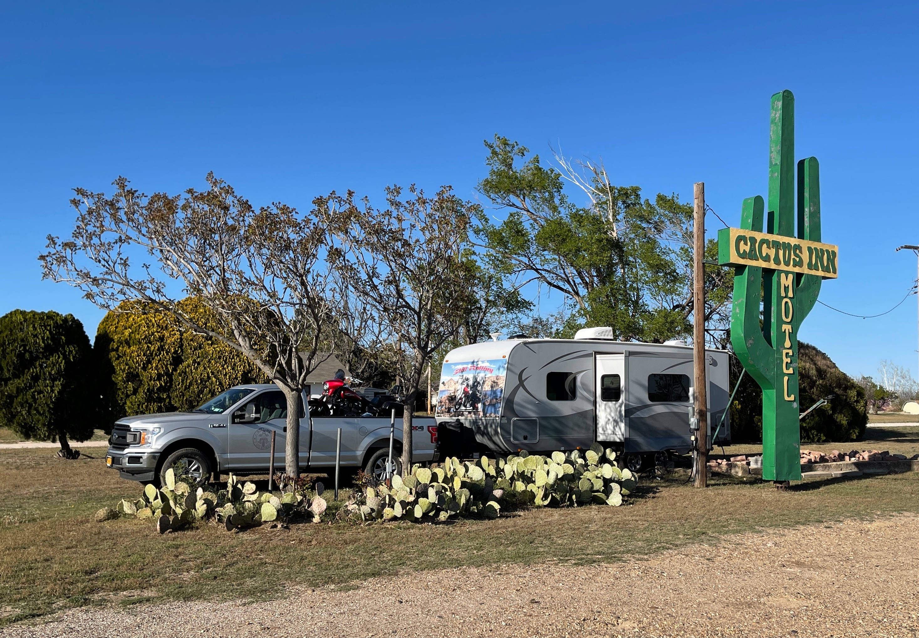 Cactus Inn