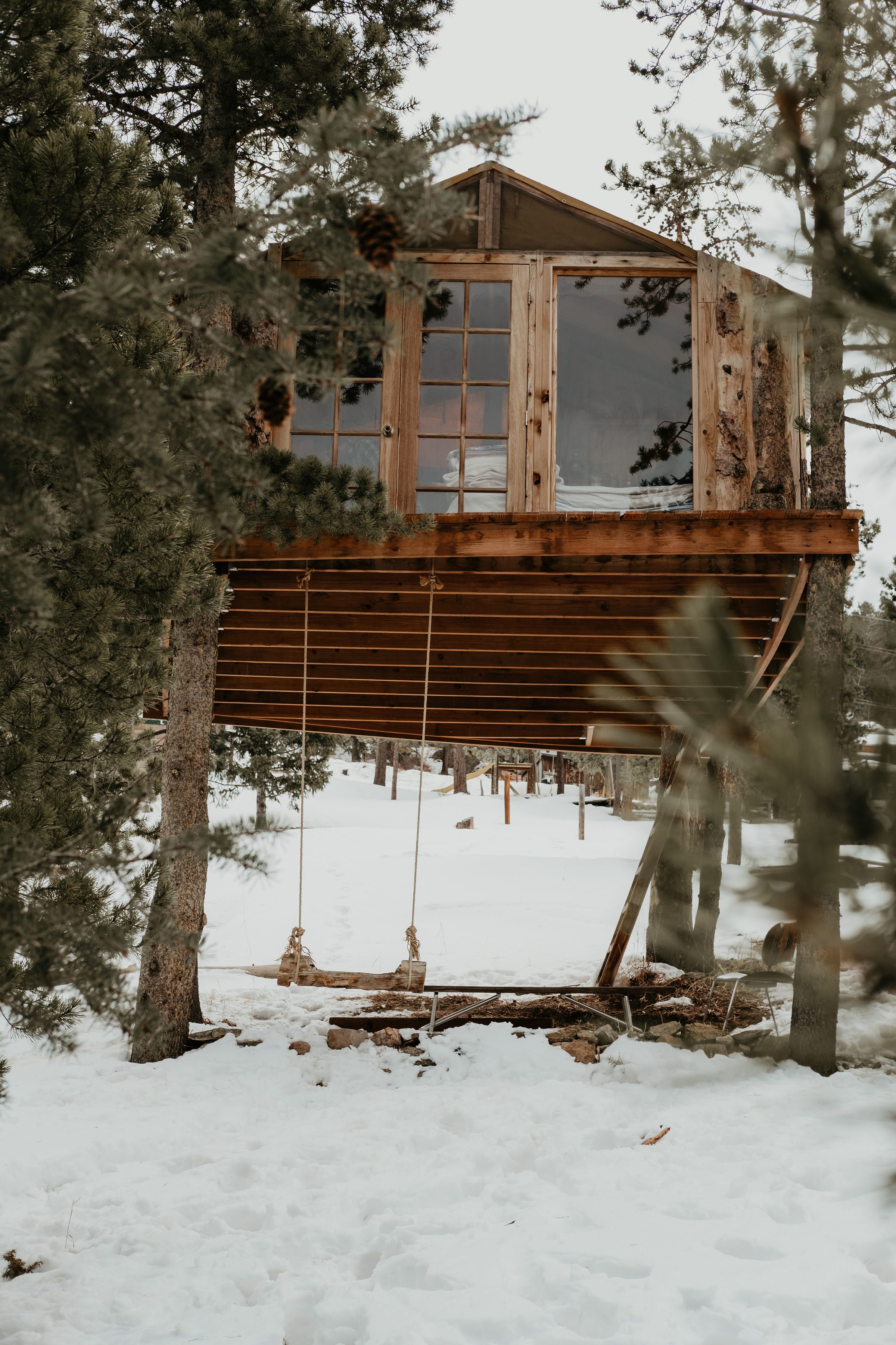 Gold Nugget Tree House + Cabin