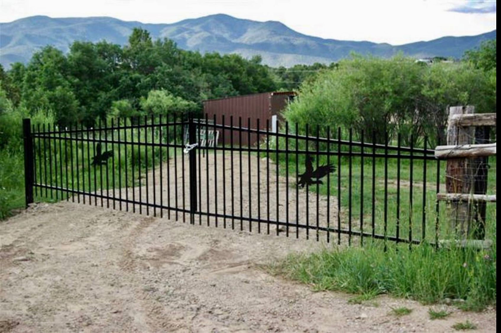 Lower gate (second gate for access).