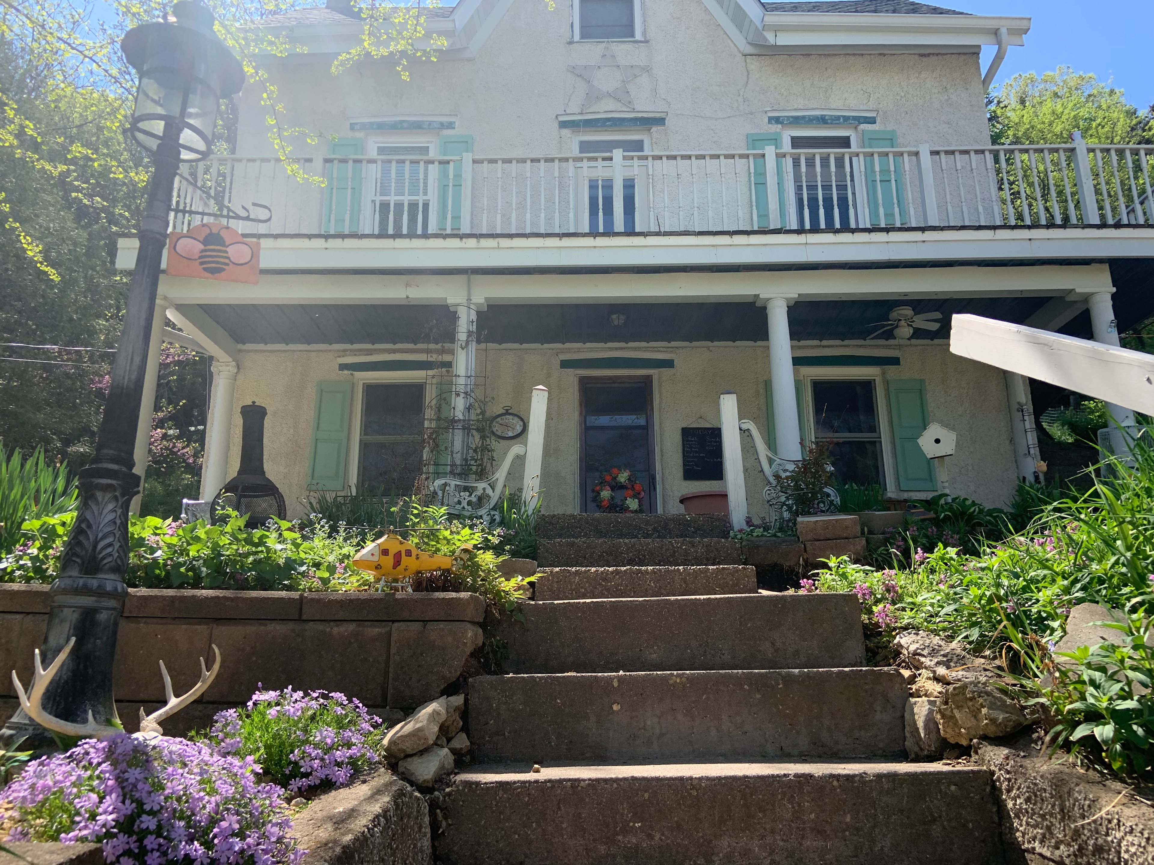 1860's Botanical Homestead