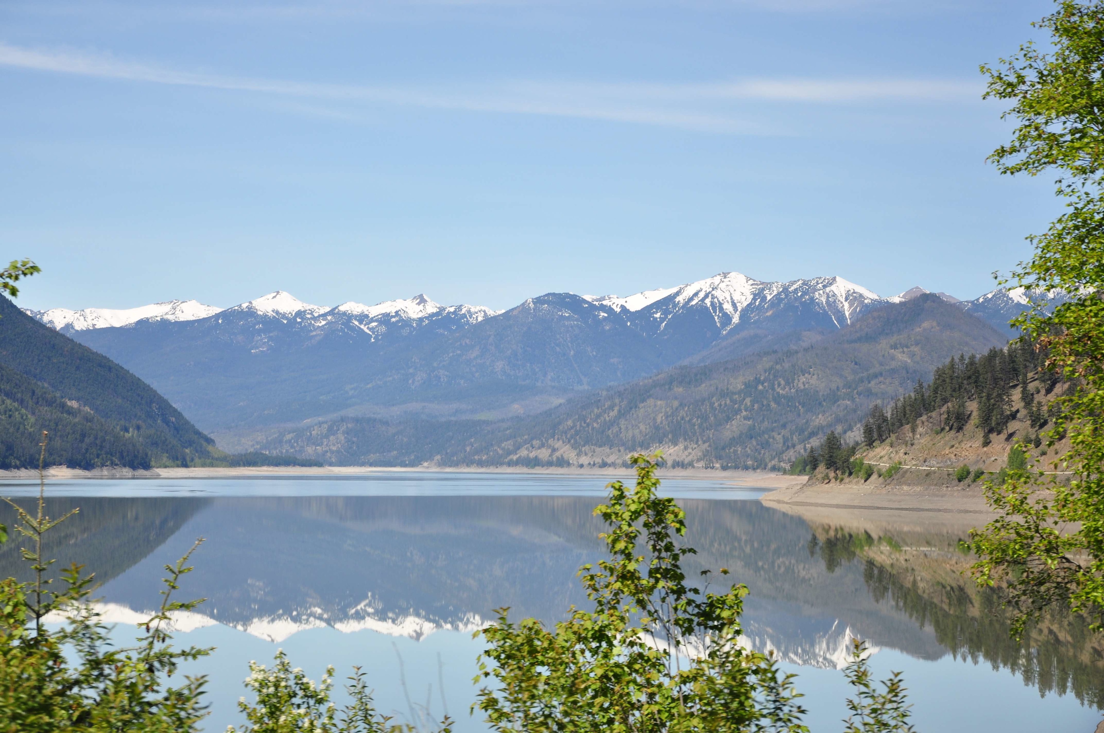 Log Cabins / Camping in Gold Bridge