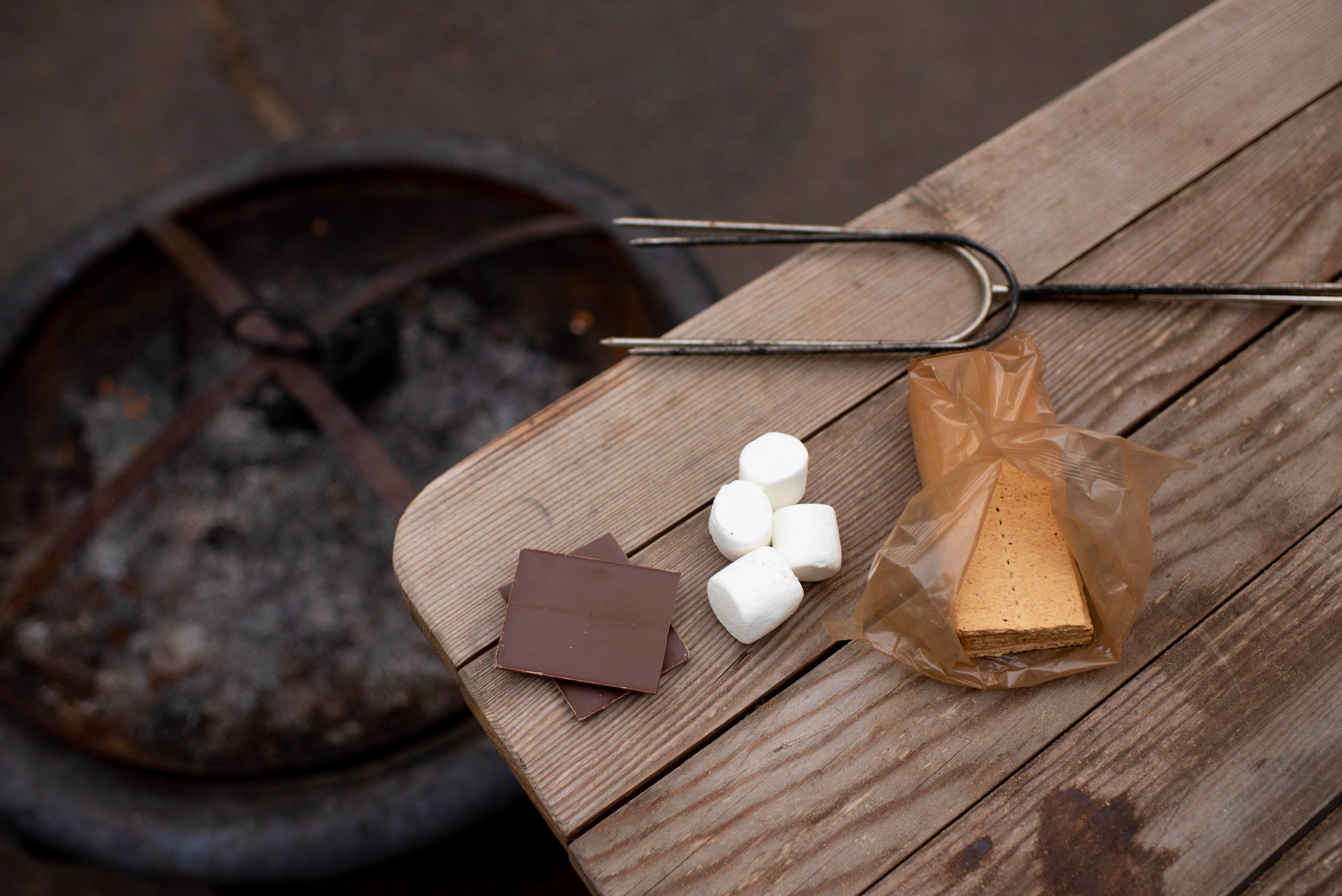 access to fire pit for smores