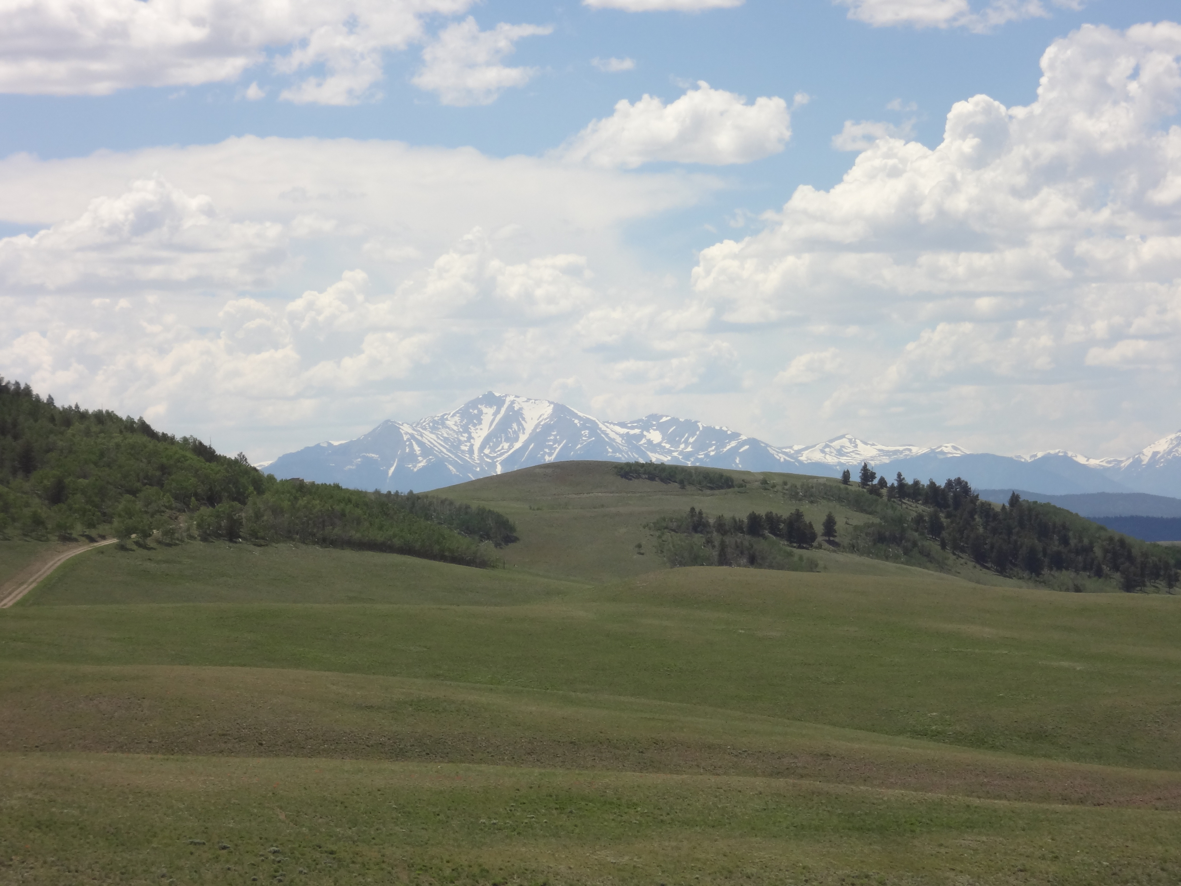 Rustic Retreat: 5-Acre Camping & RV