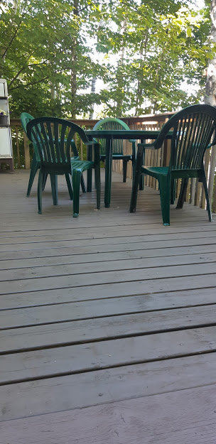 Grandma's Cabin - Lake and Fishing