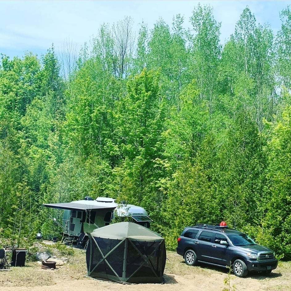 Pat and Gerry's Simple Solitude