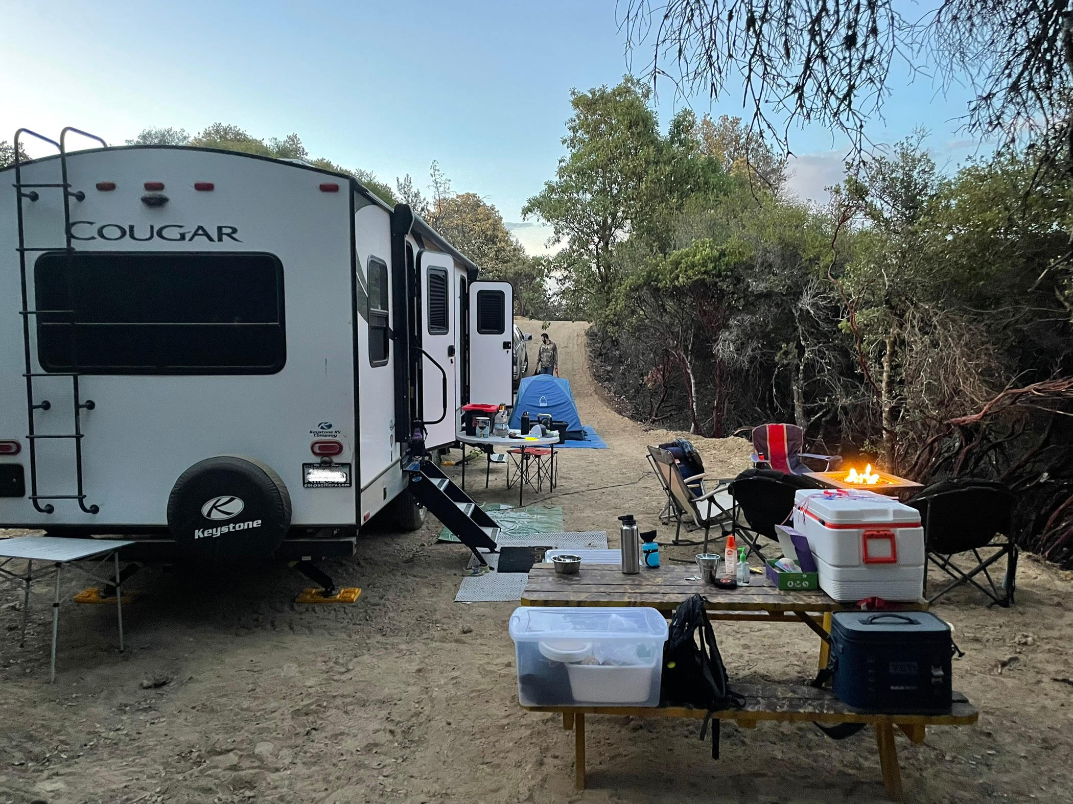 Sun/Moon Rise Camp W/ Valley View