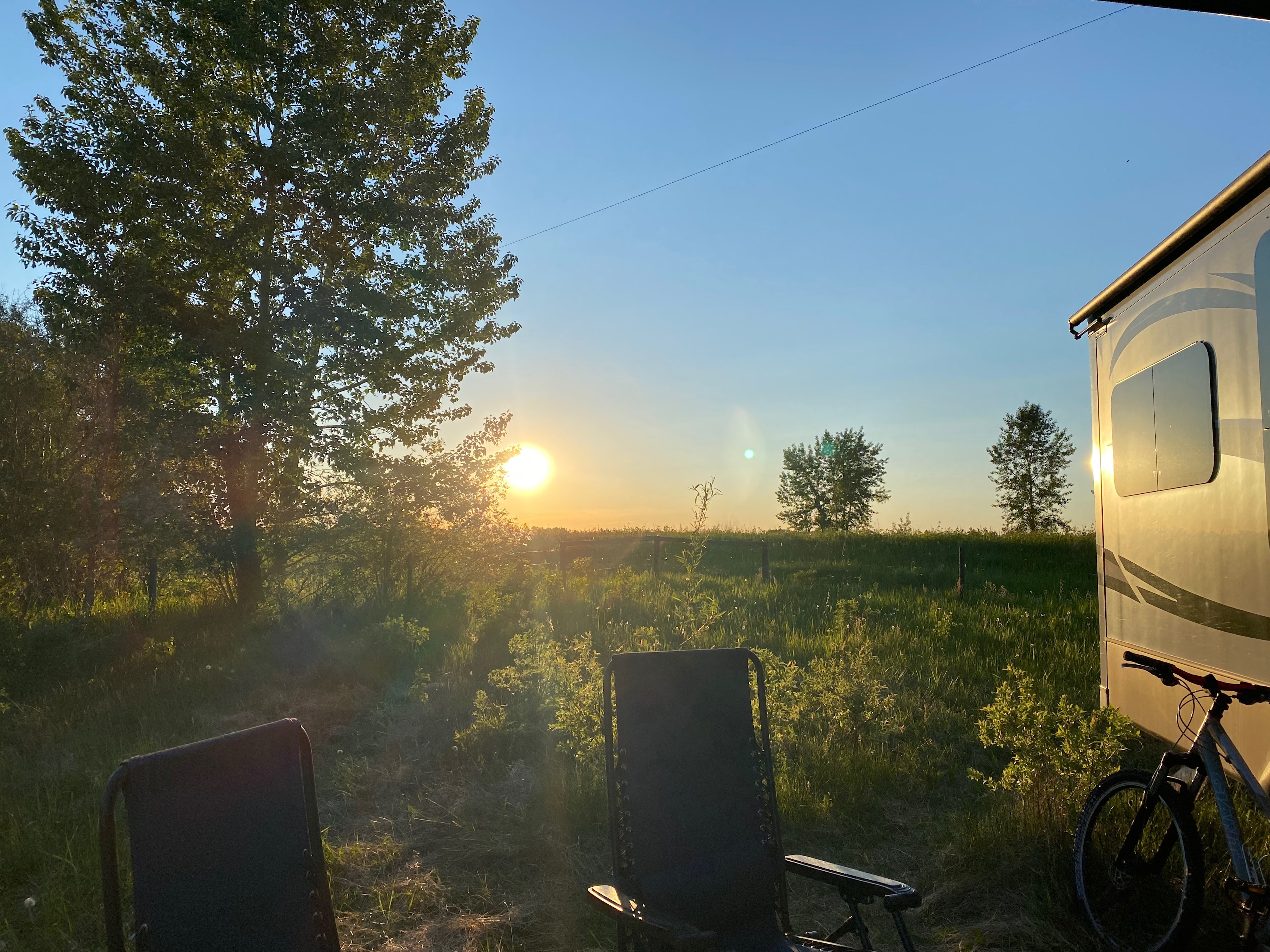 Park Setting Ranch Venue Retreat with Private Camping Area
