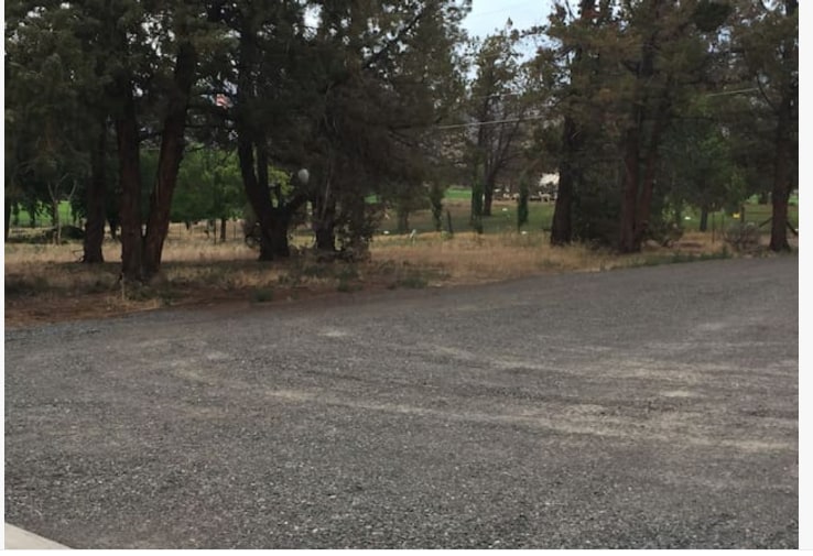 Primitive Camp Site within 2 miles of Smith Rock State Park