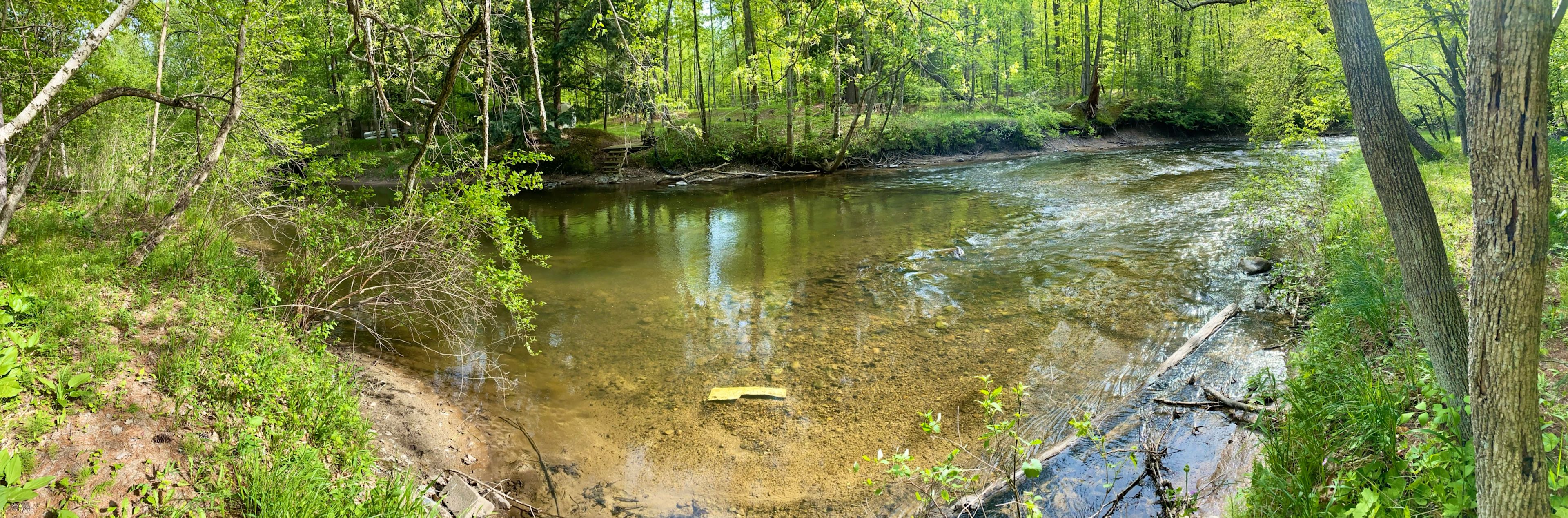 Brookhollow Riverfront Campsite