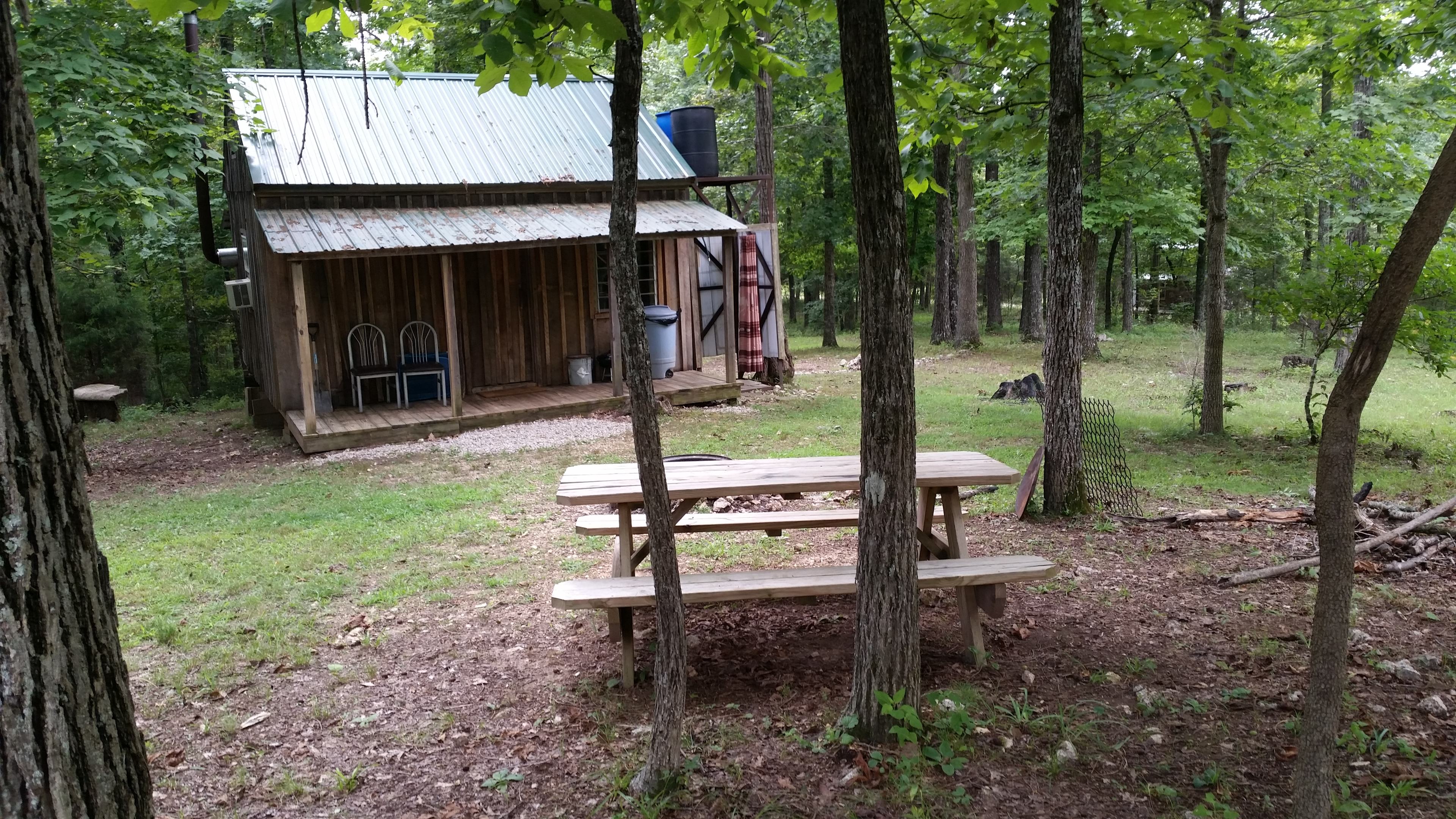 Robert's Redneck Retreat, LLC