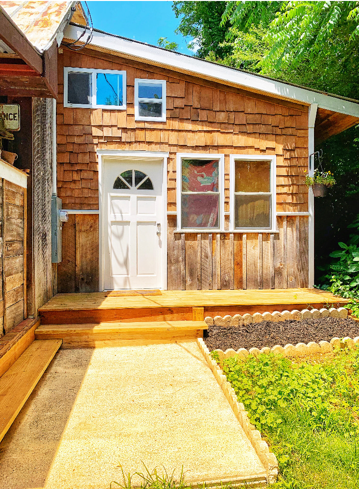 The entrance to the studio. We live just to the left, but you have your own entrance and private space. 