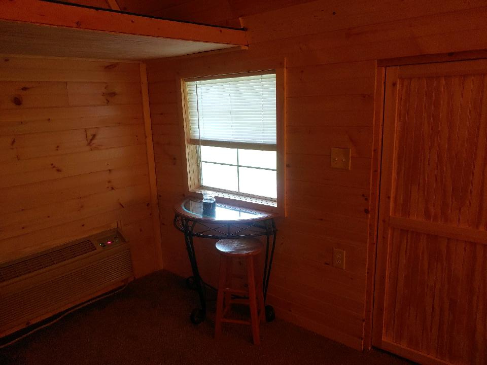 Deluxe camping shelter "Dog House"