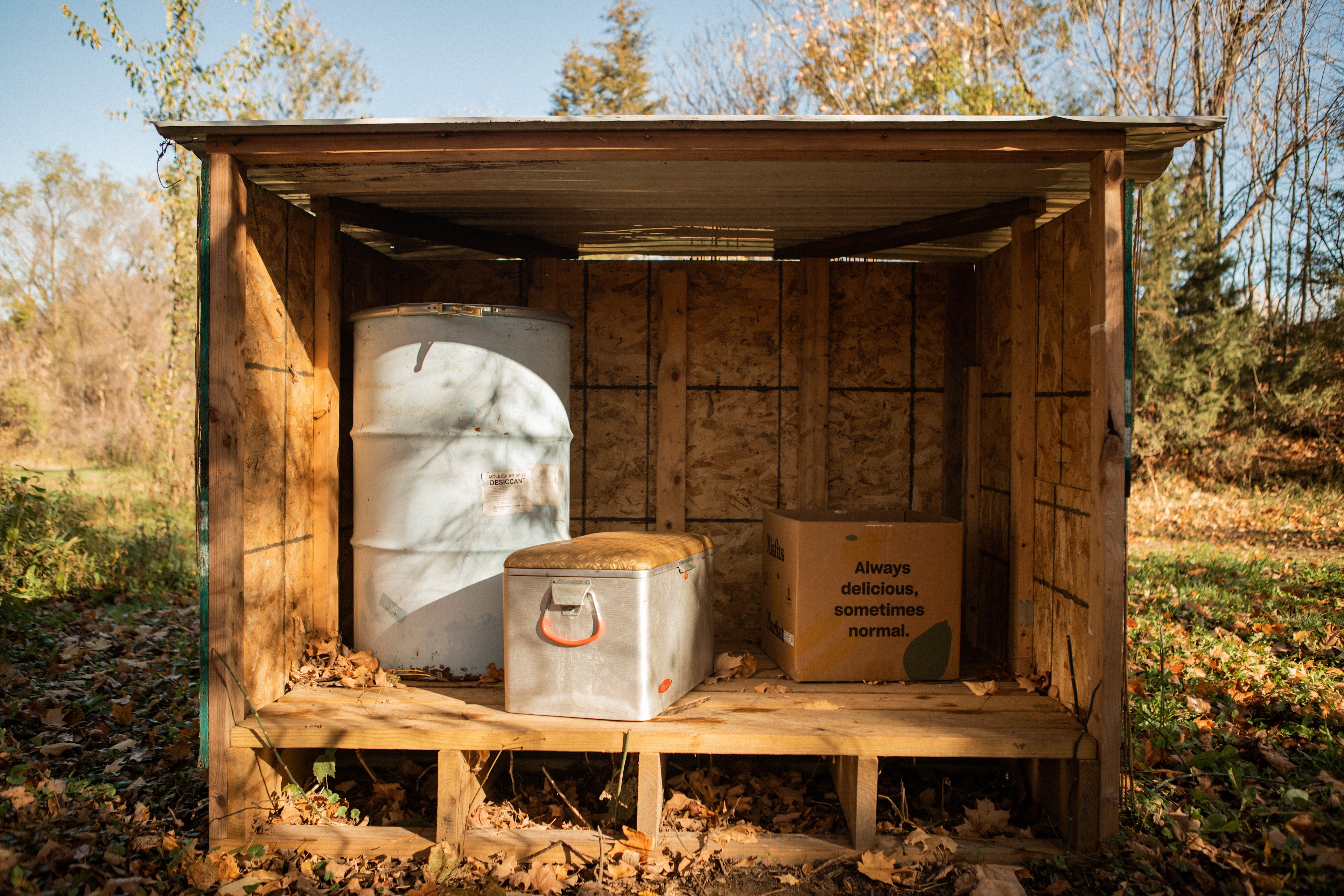 There a storage shed that they kept the firewood and cooler if you had any food add-ons to your stay.