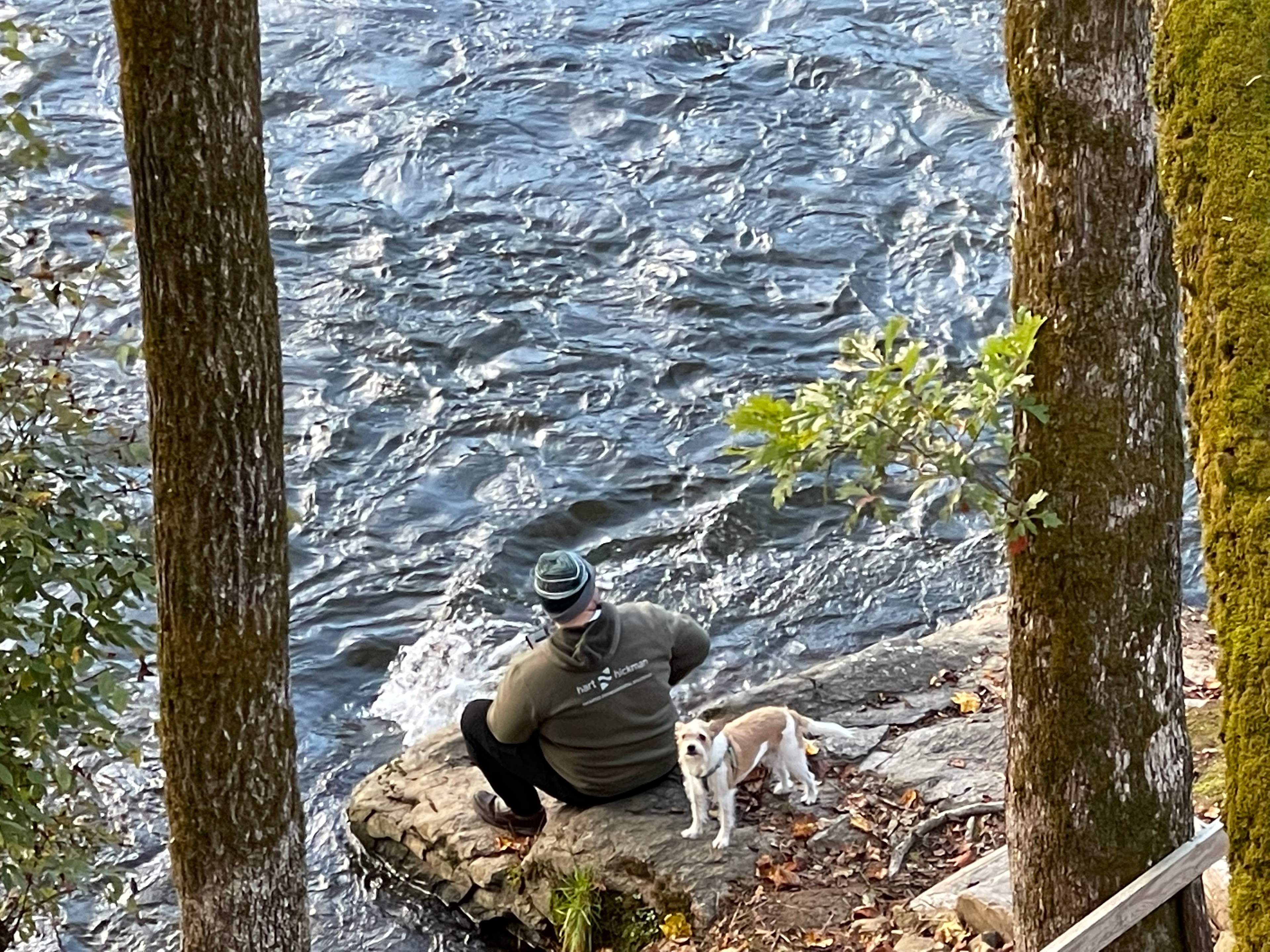 Little spot to relax or fish at end of pathway