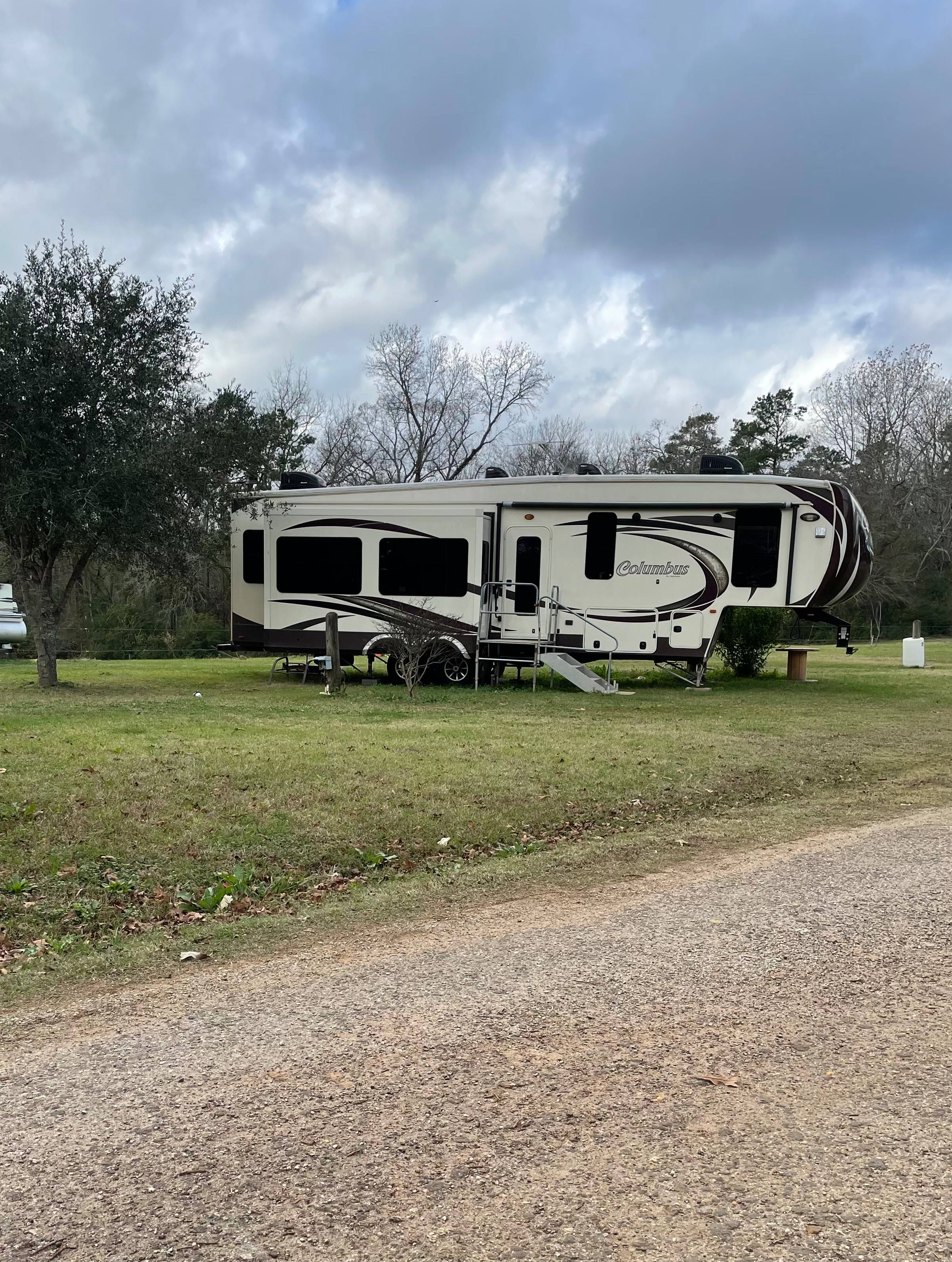 Busters Privat RV Park is great for large and small RVs