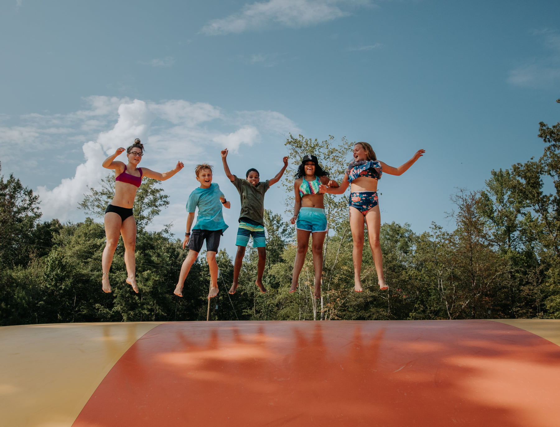 Serene Lakefront Retreat