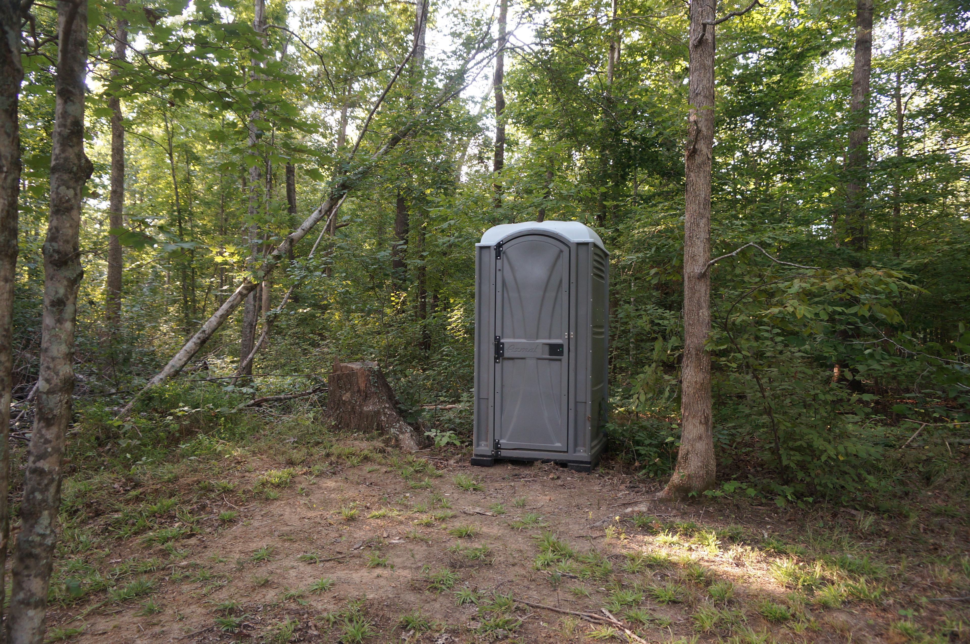 The portable re is only 0.1 mile from this campsite.  It is a very short walk.
