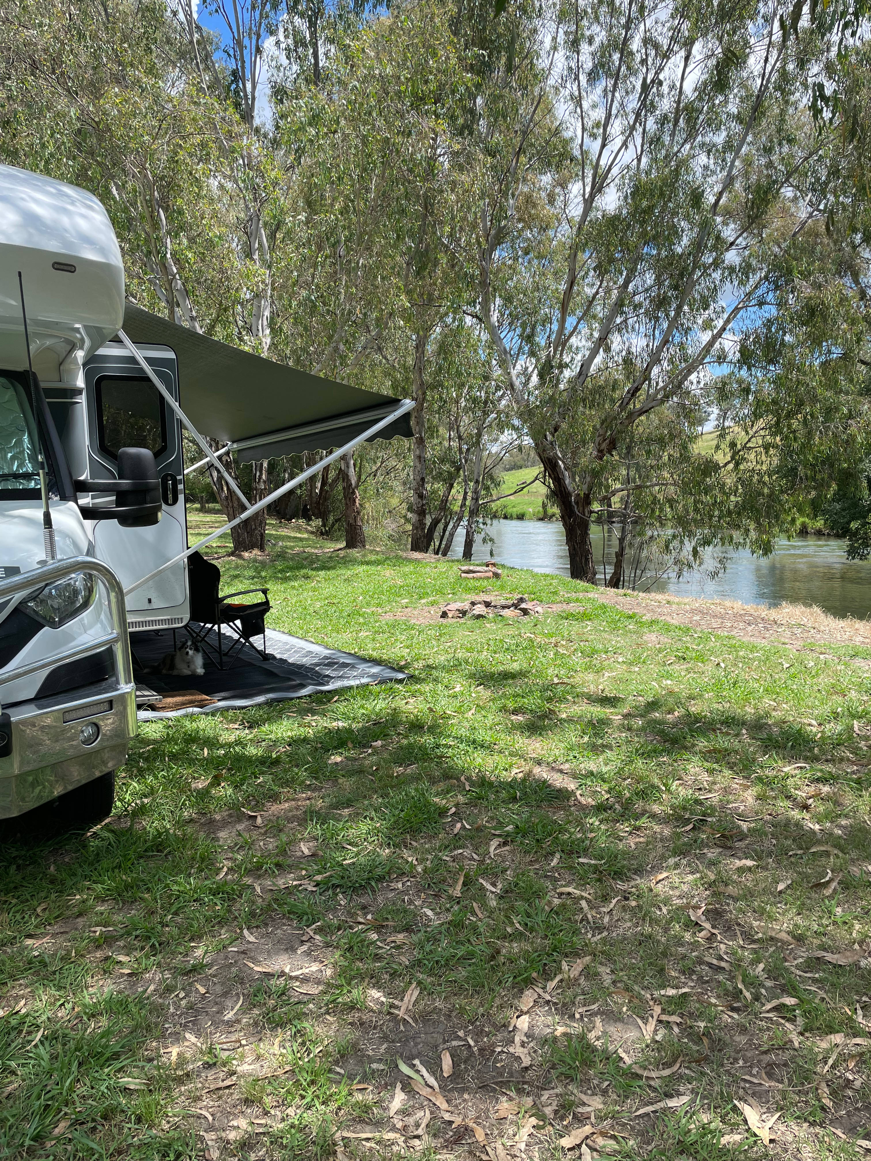 Bahwidgee on Tumut River