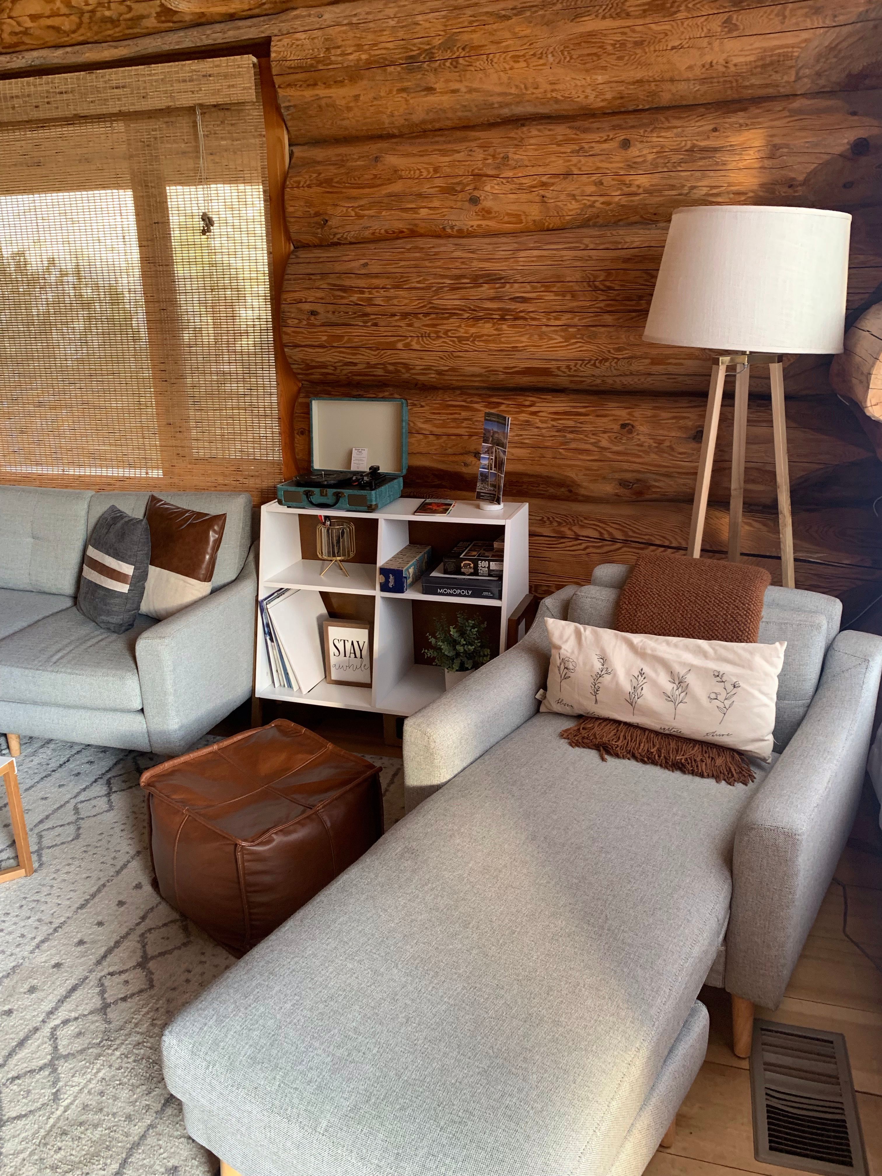 Whitewater Cabin: Desert Retreat