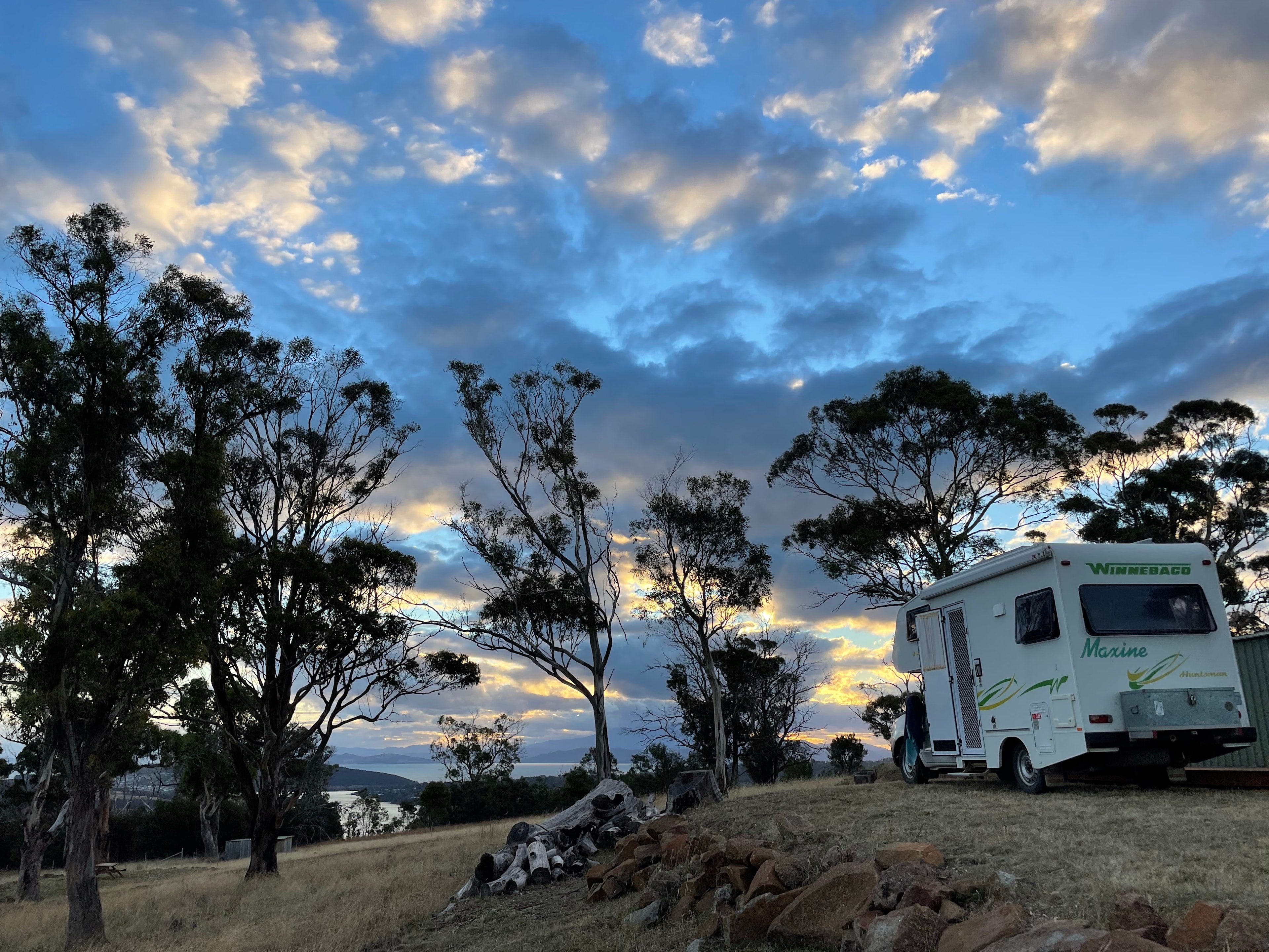 Bomana - Bushland Delight with Breathtaking Views