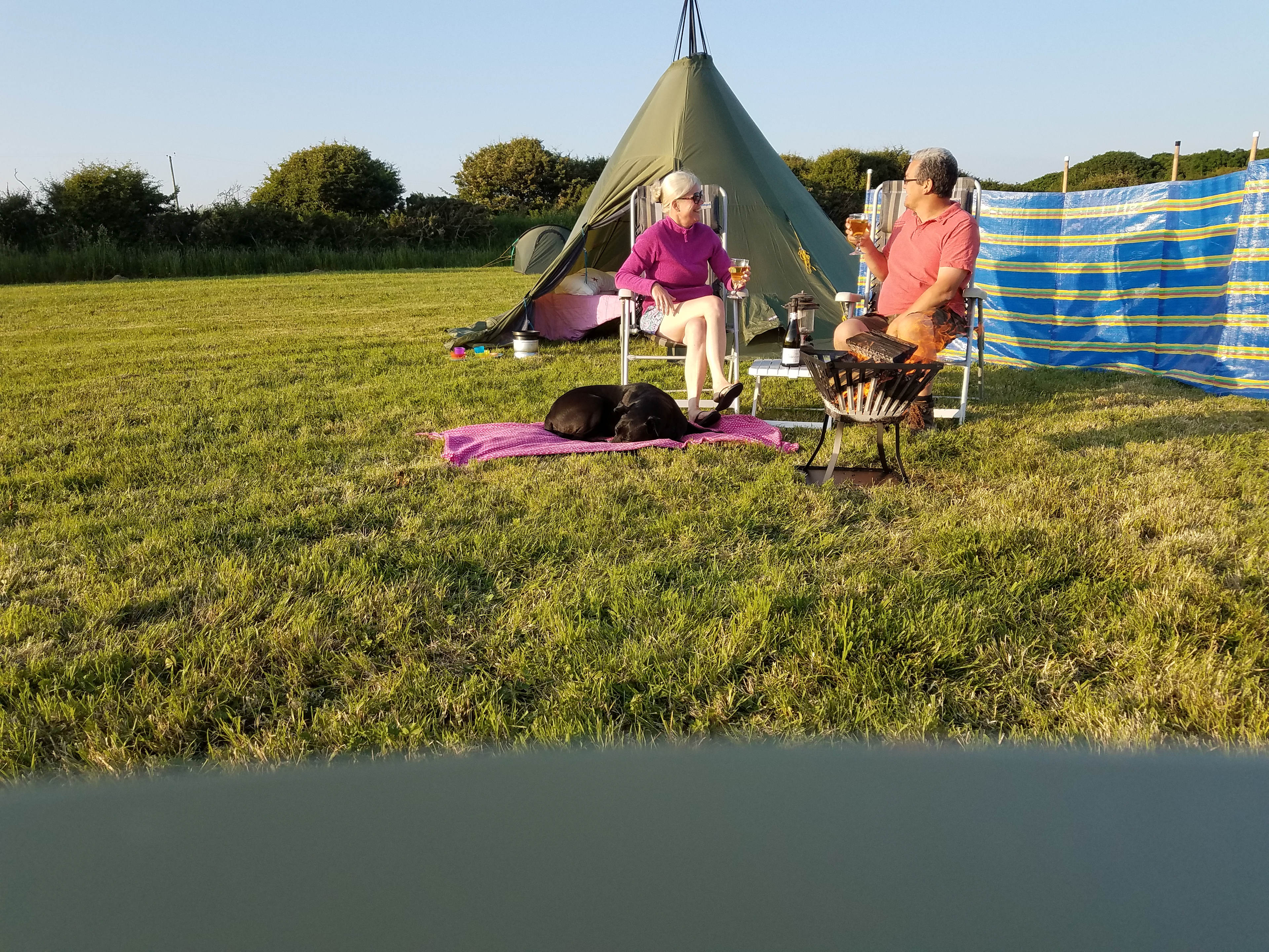 Ffynnonddewi Camping