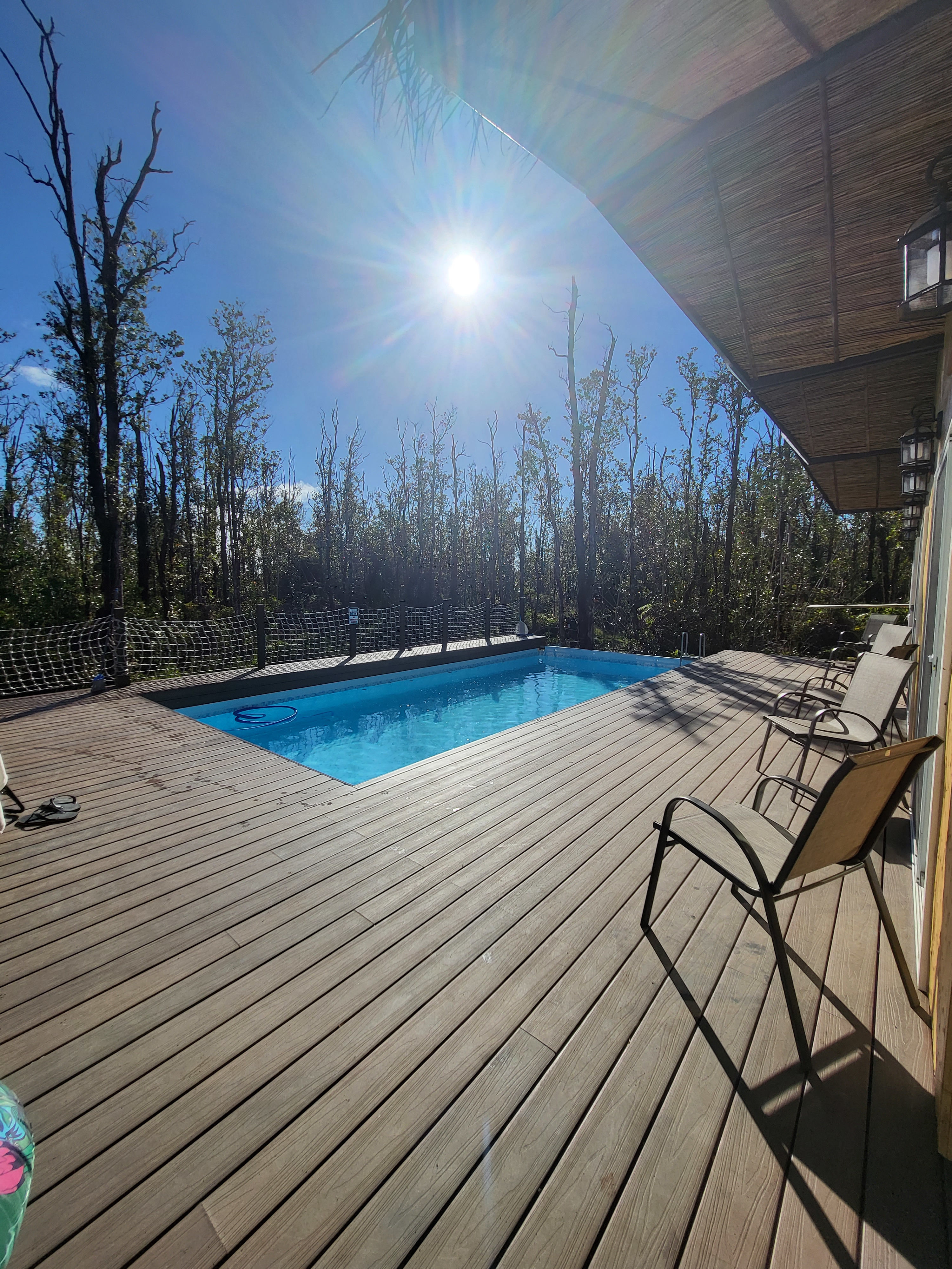 Hawaiian Naturist Park Clothing opt