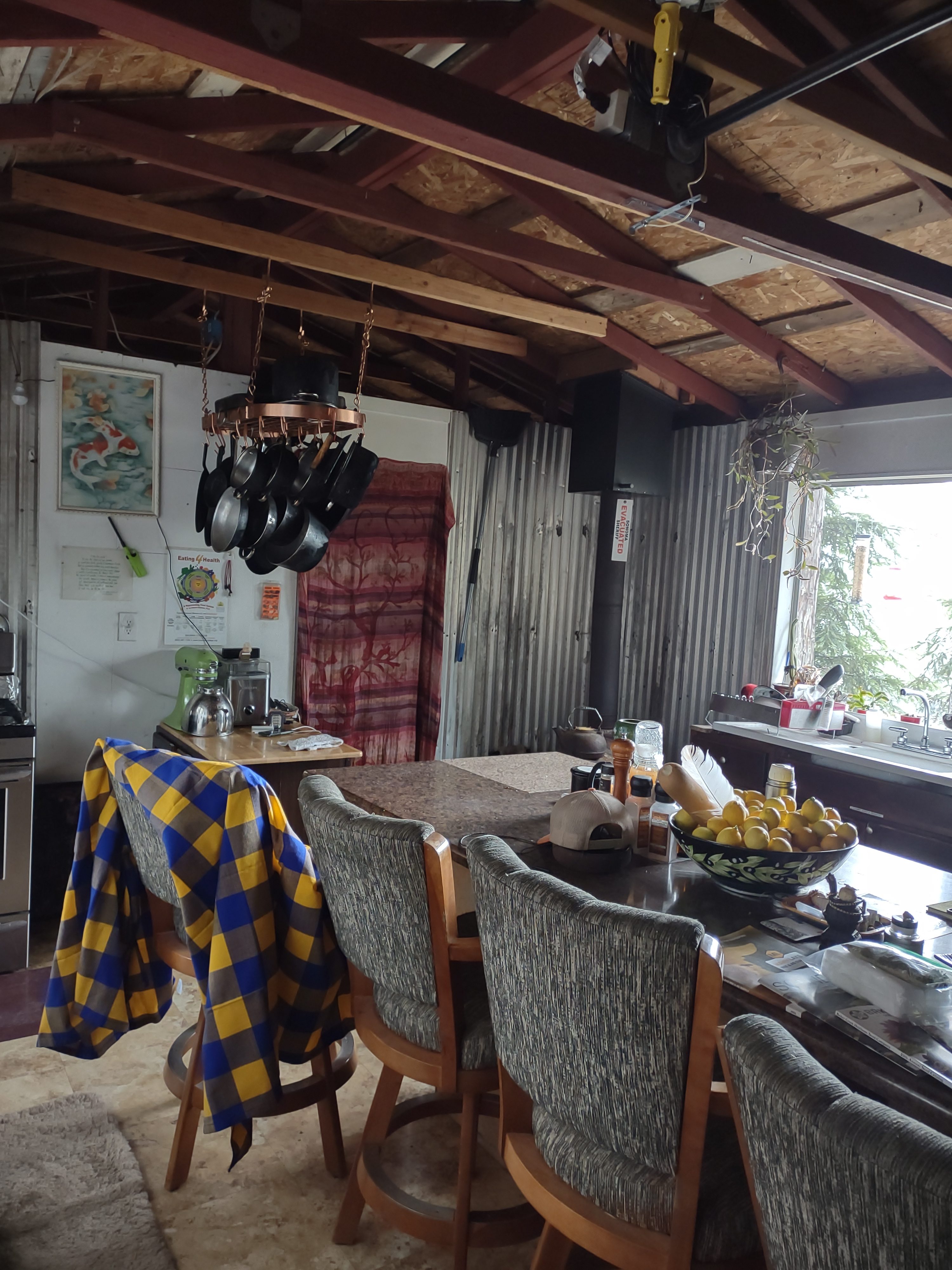 Yurt & Aquaponic Farm in D RedWoods