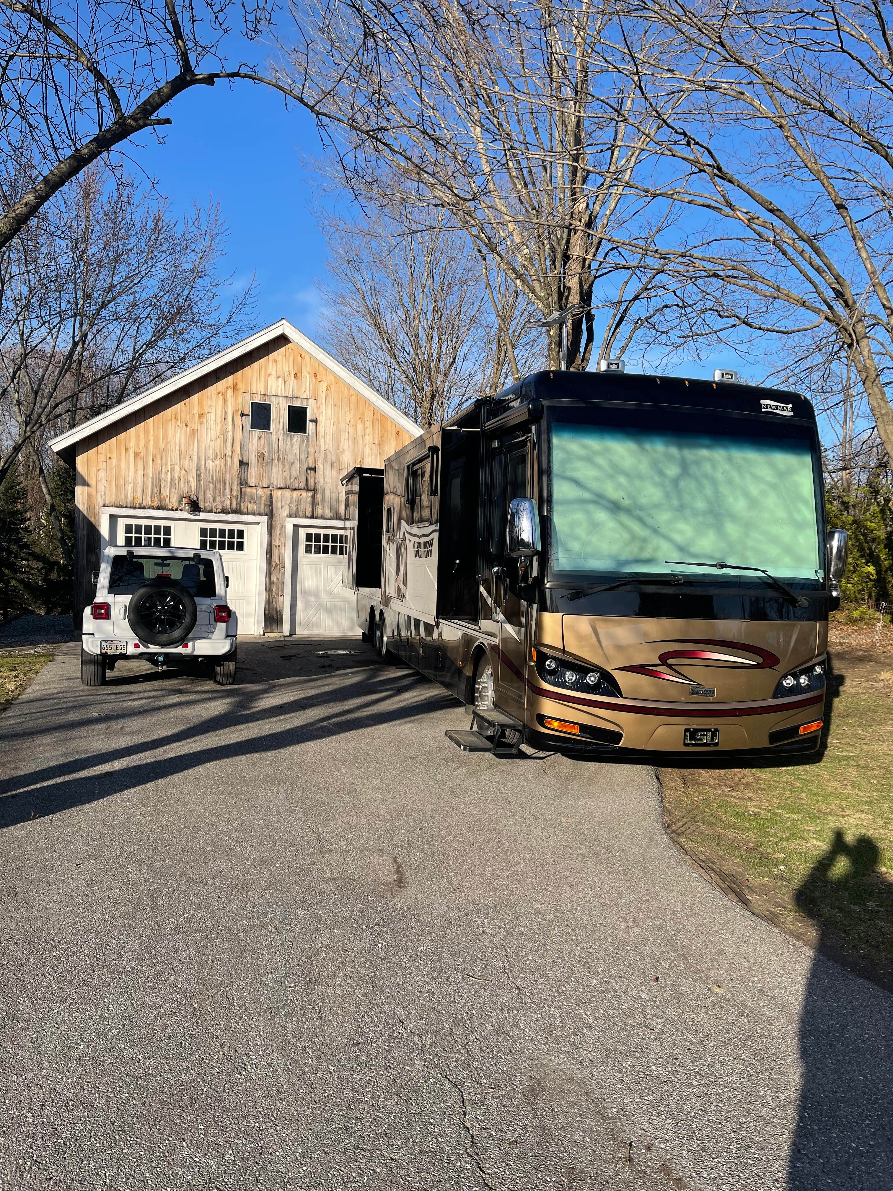 Camping with Goats - Park your RV