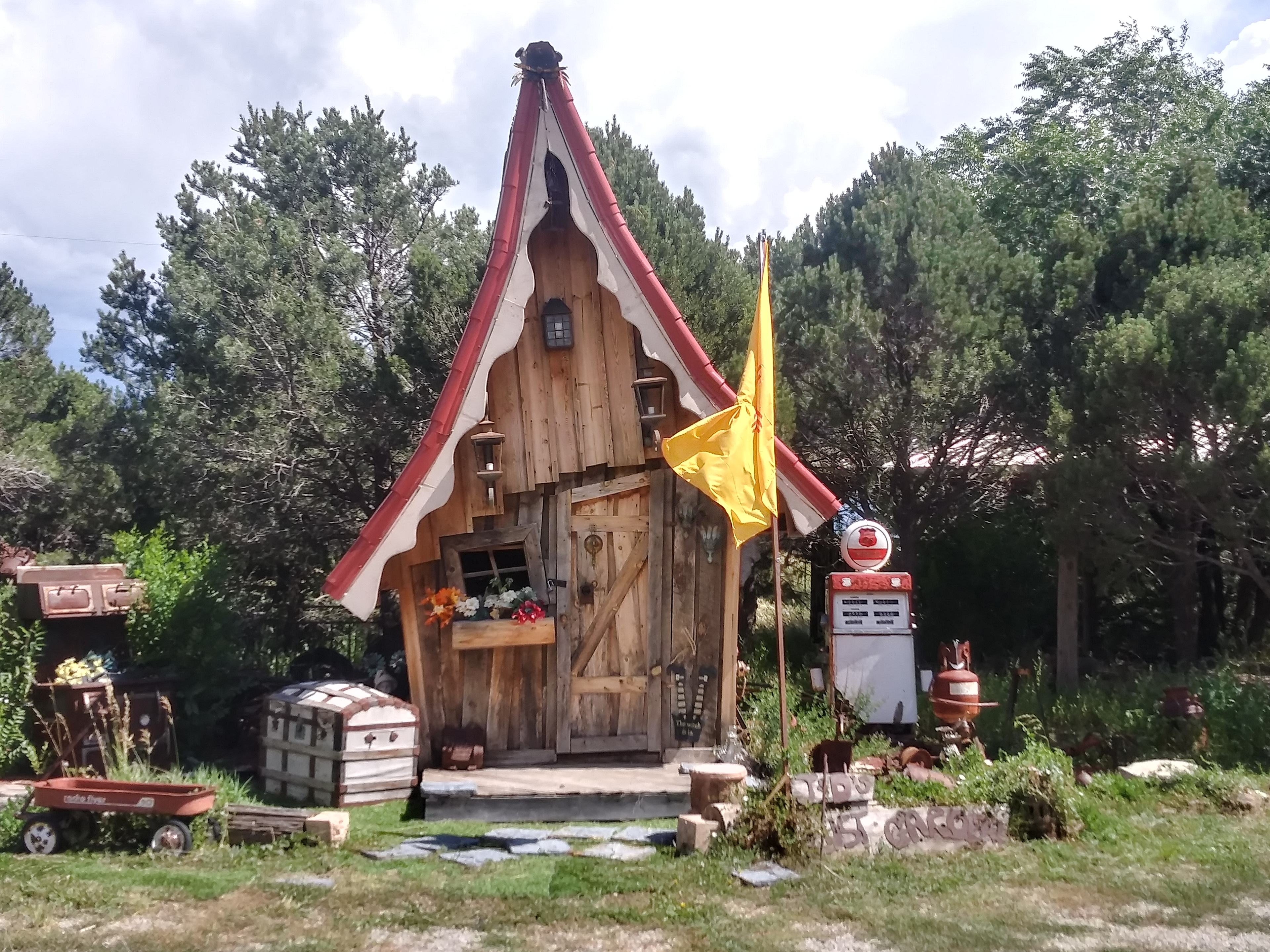 Montezumas Hidden Arts Land