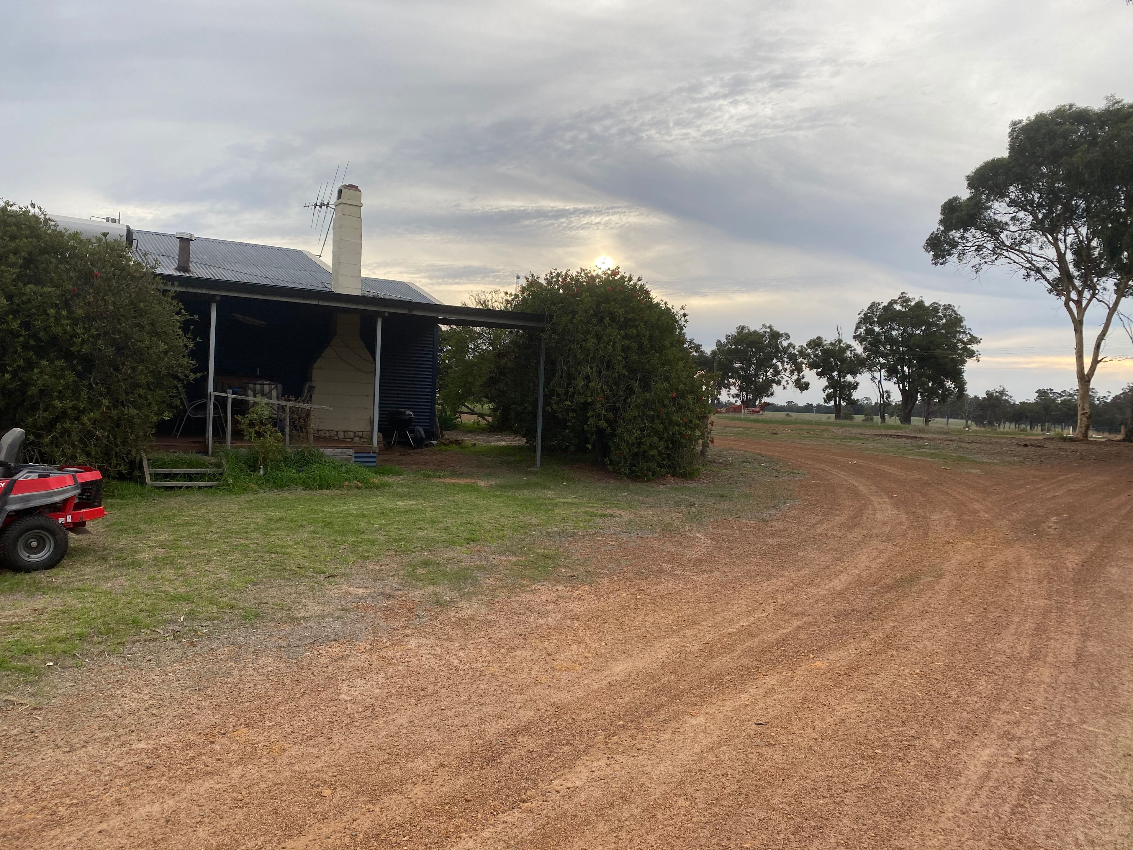 “Clear View” Farmstay and Camping