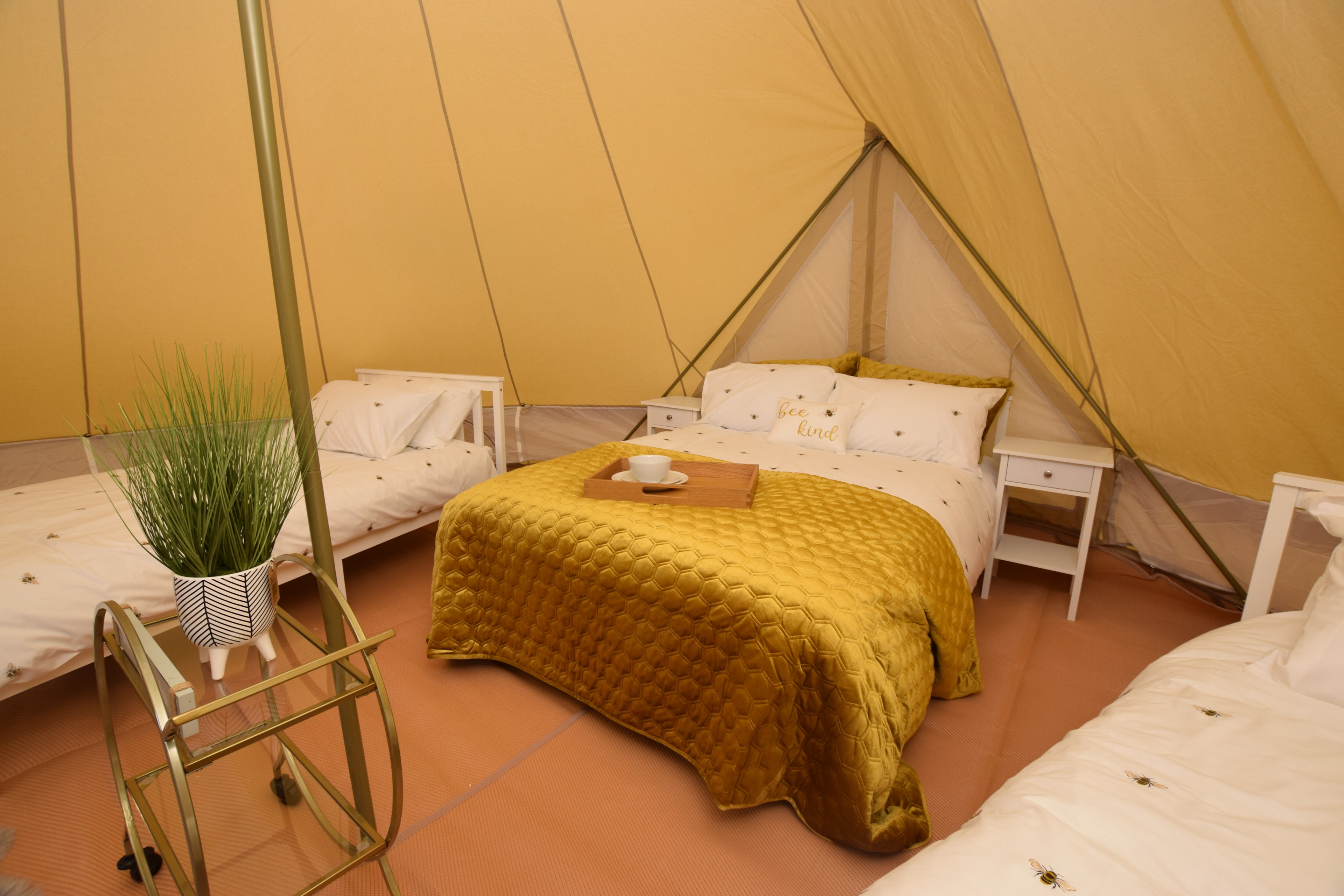 Beachside Glamping Dale