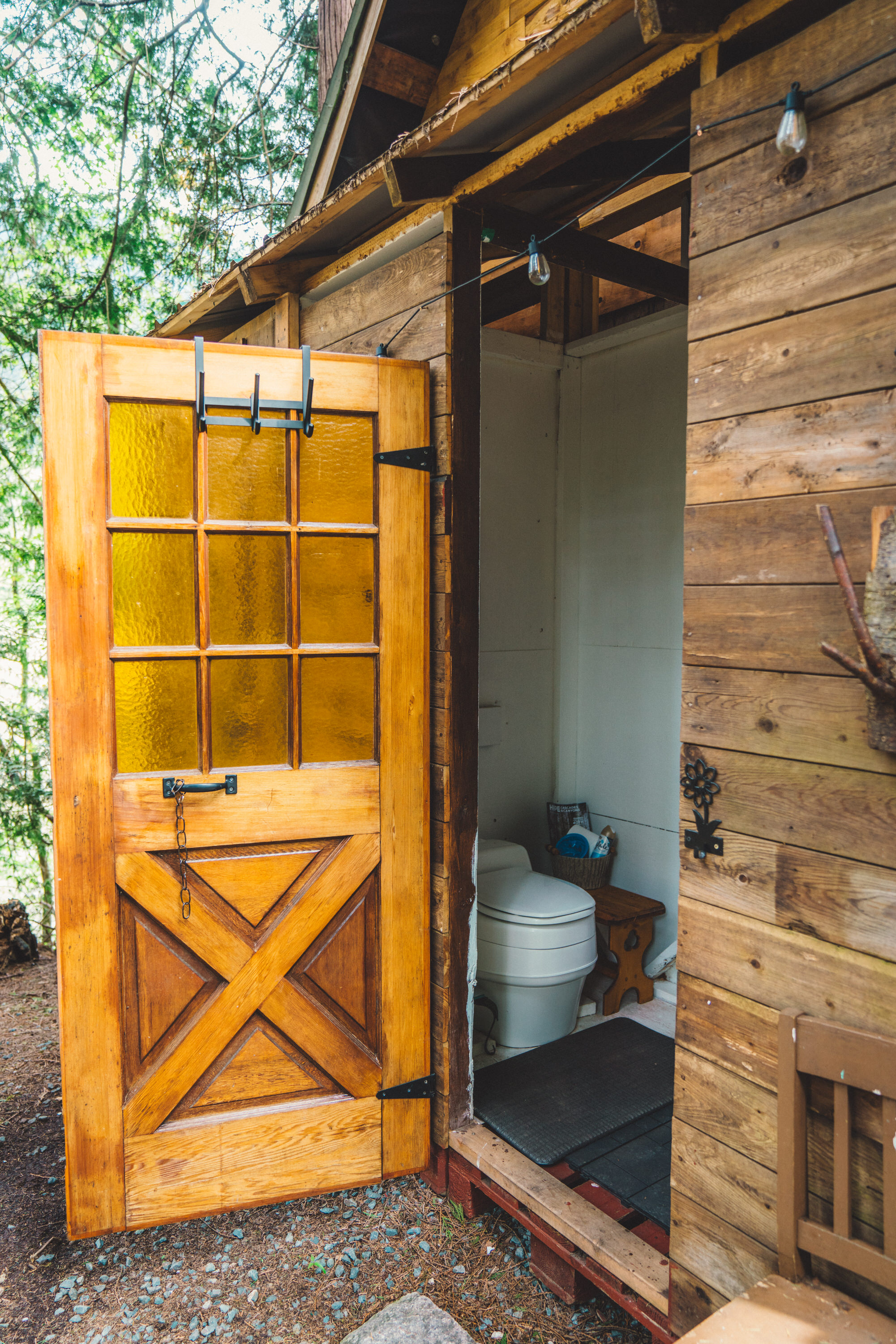 The bathroom with composting toilet and hot shower. 