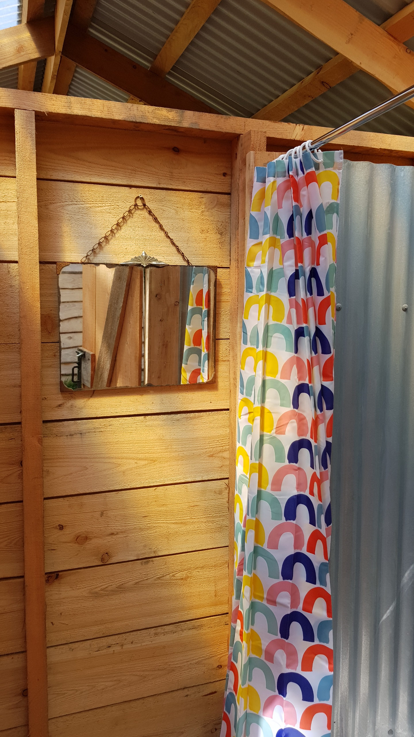 Private Shower for each pitch