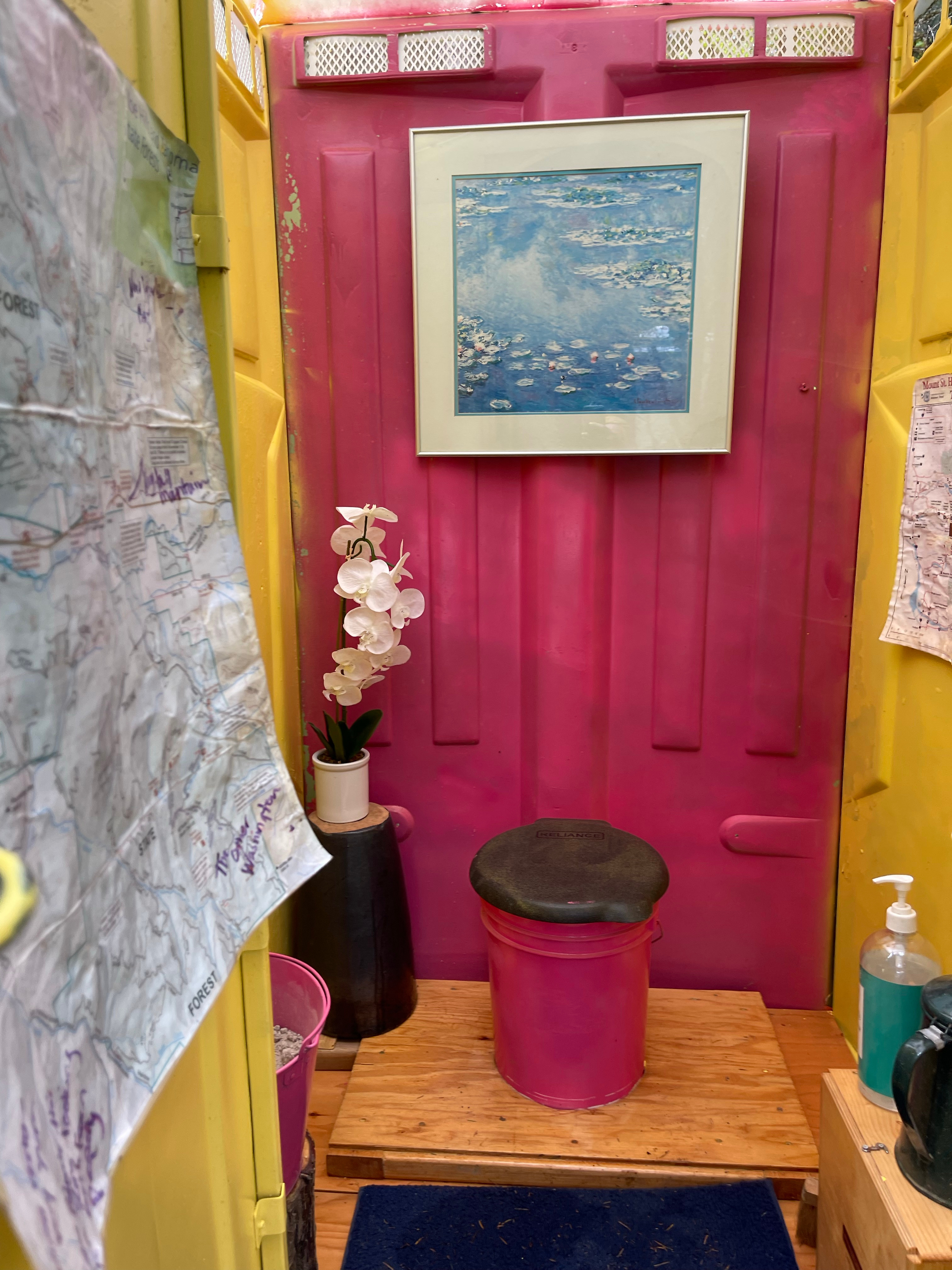 When women run the show, you get porta potties that look like this 🤩