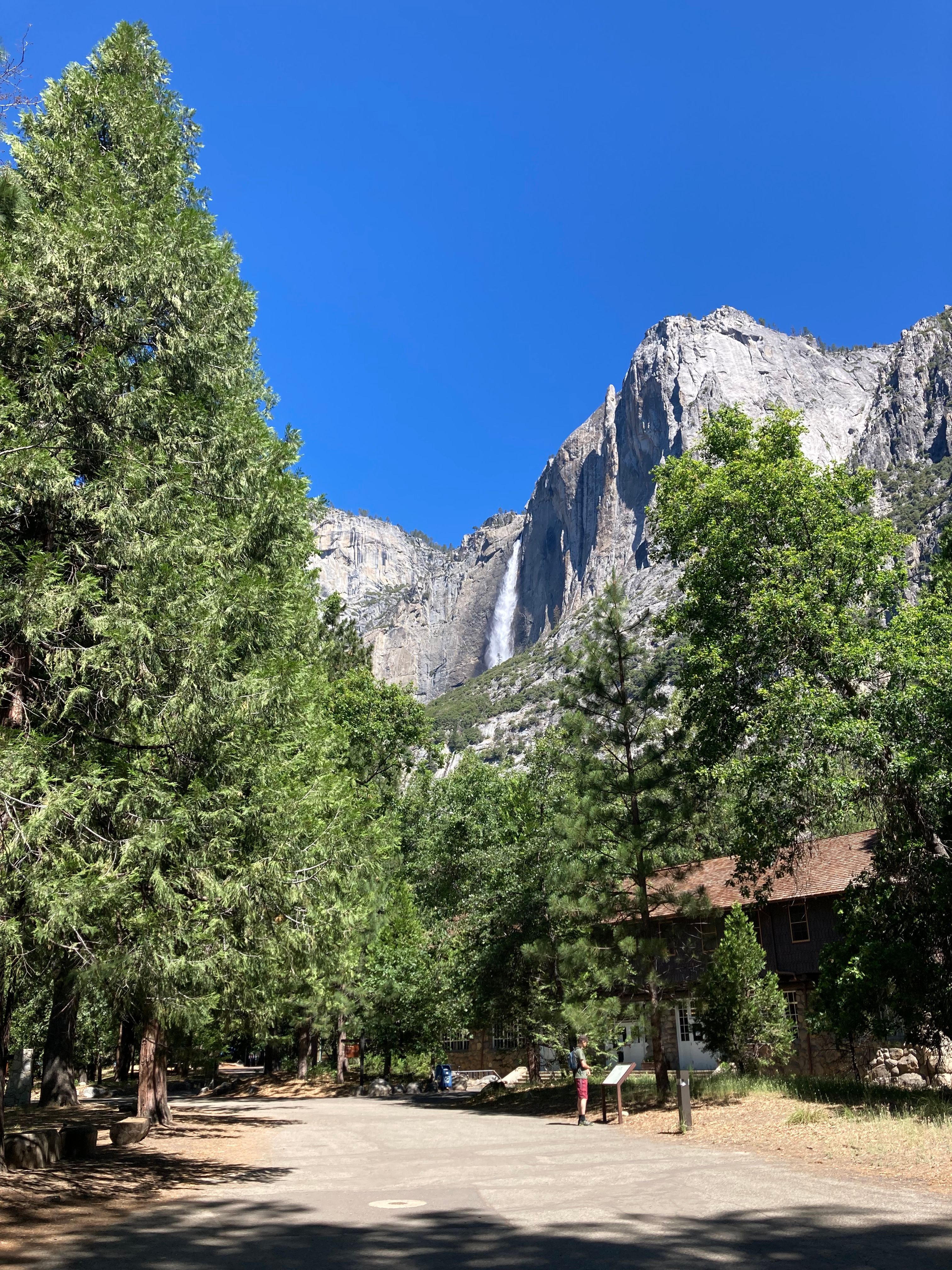 Gateway into Yosemite 