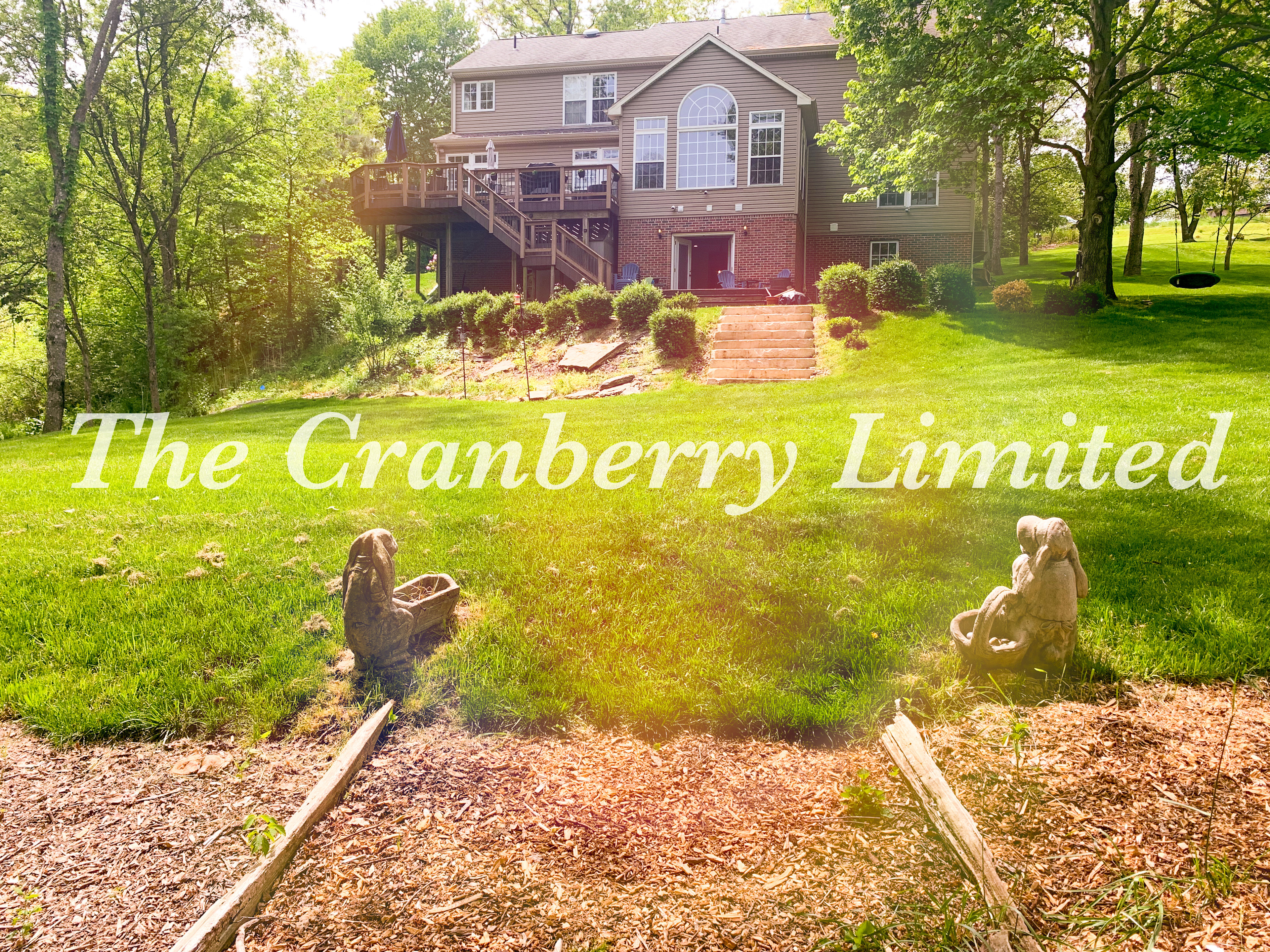 Cranberry Treehouse