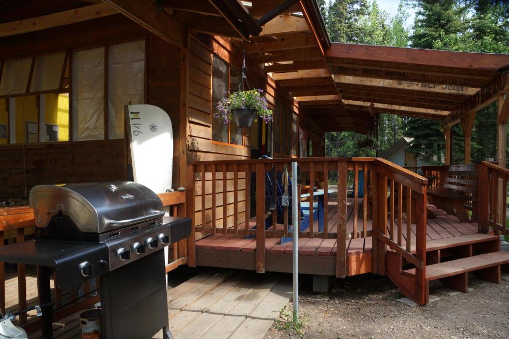 Sven's Basecamp Hostel