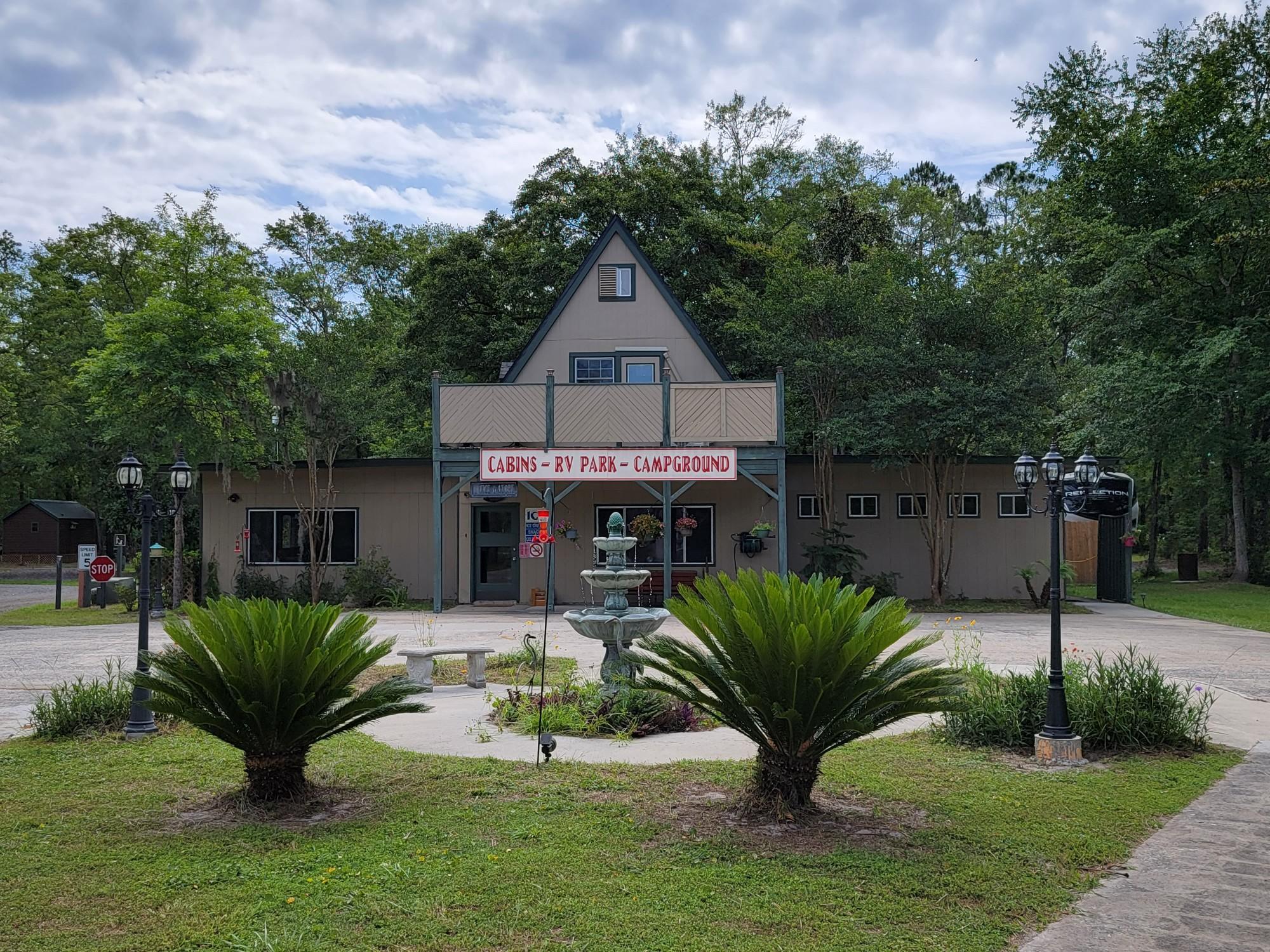 Okefenokee Pastimes Cabins & Campgr