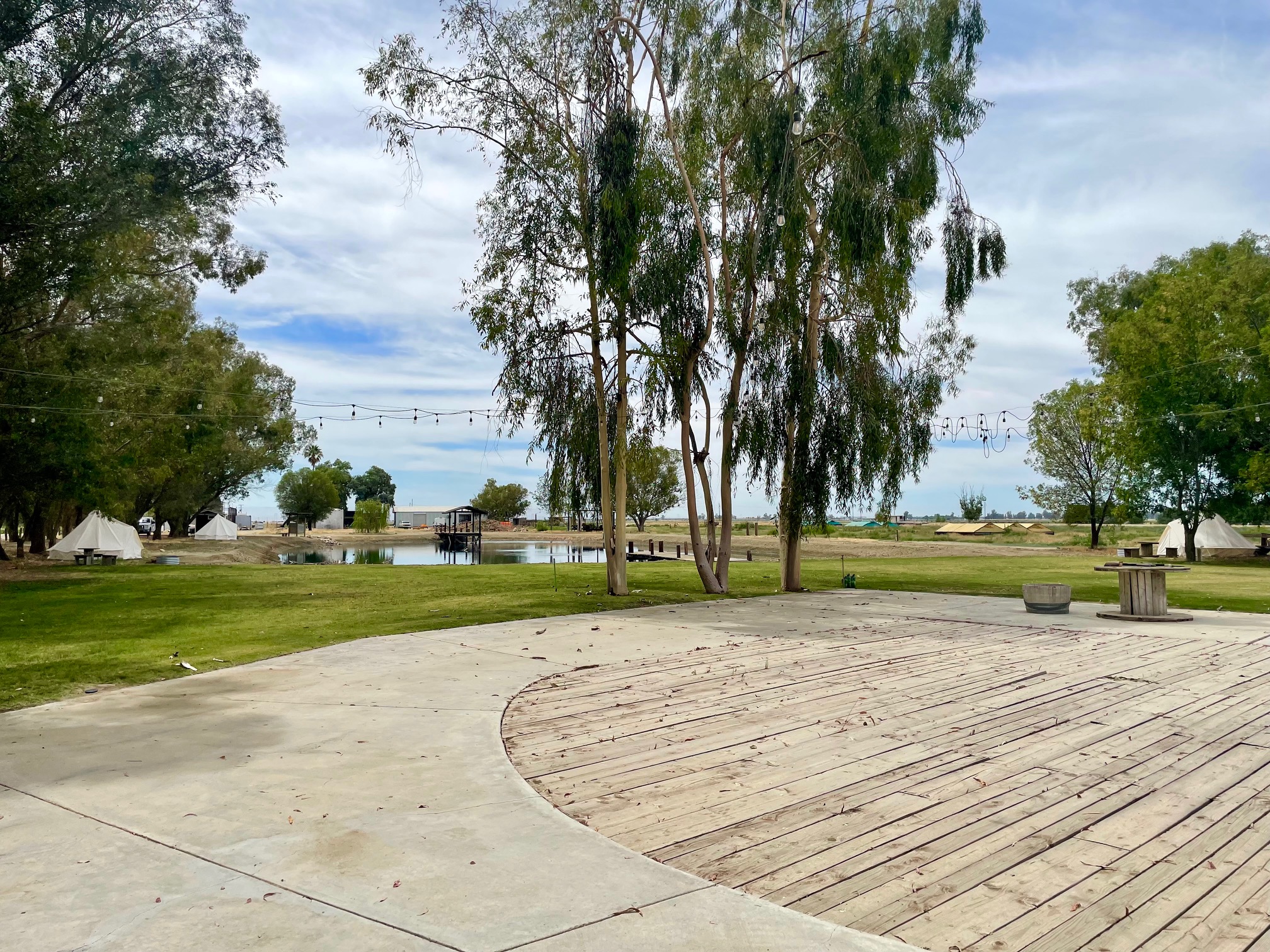 Bakersfield Farm Animals & Pond