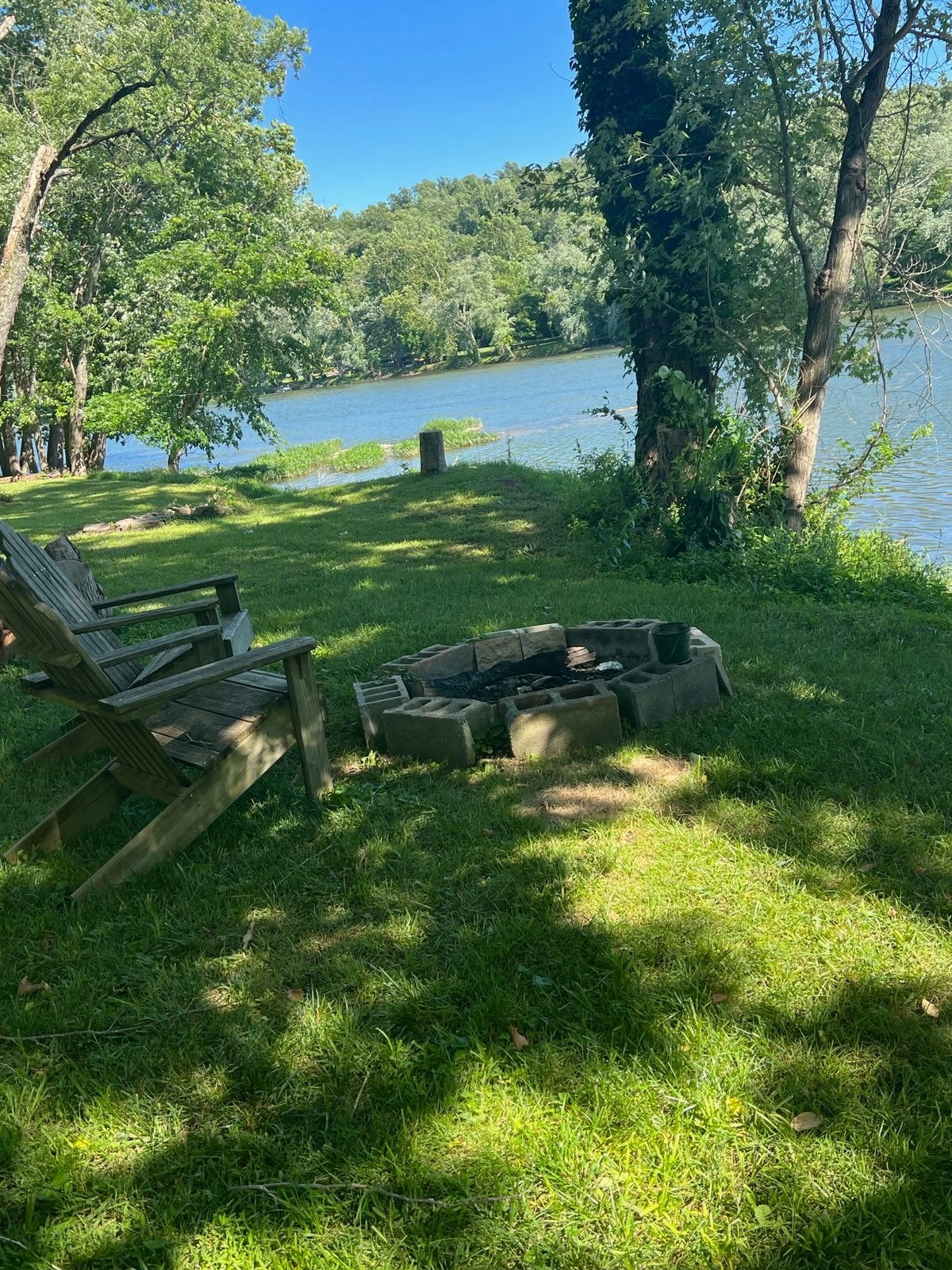 Private River Camp - FullHookup