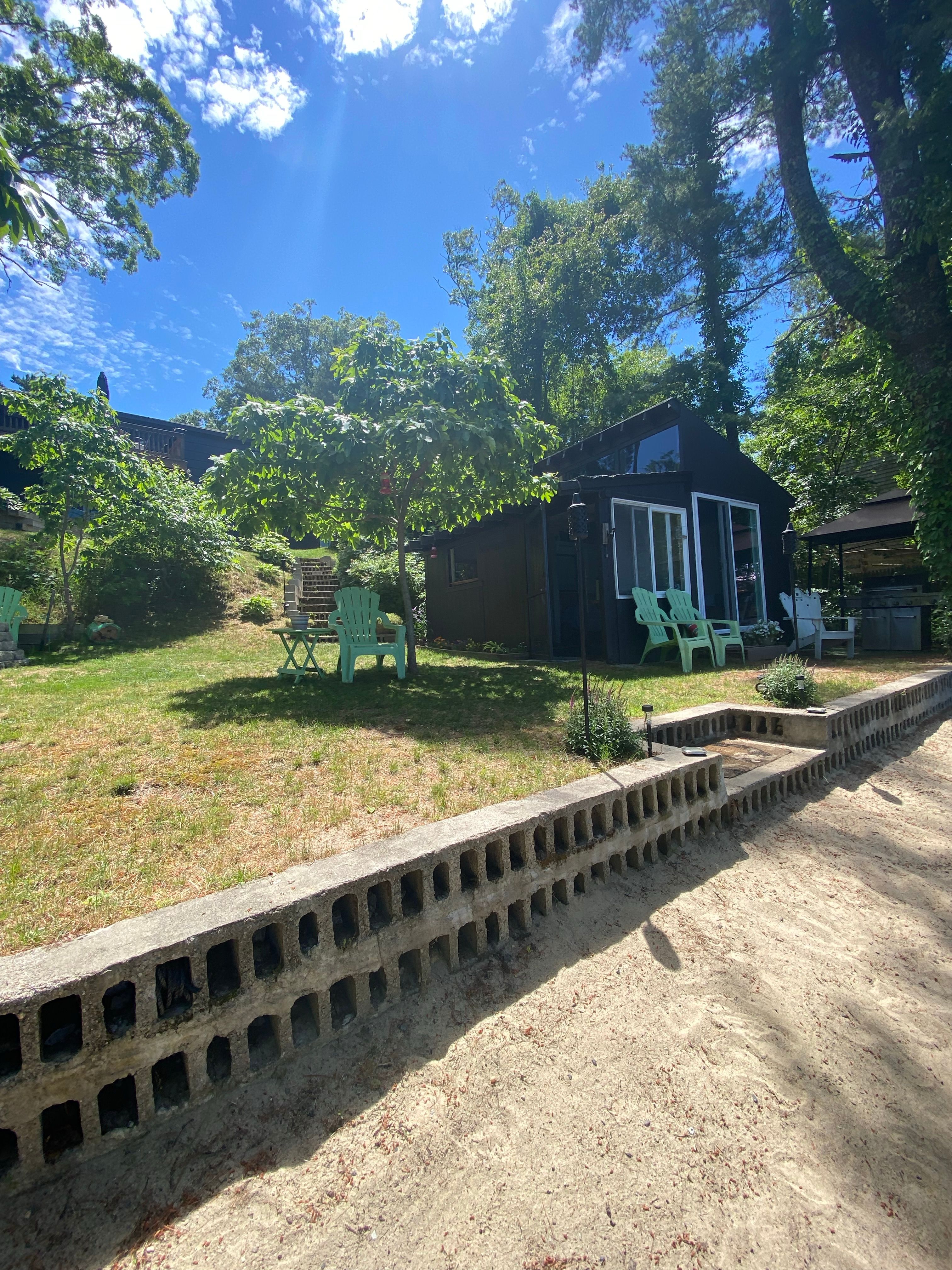 Waterfront cabin 10minutes Cape Cod