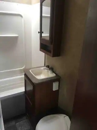 Hangin' Loose in Sicamous U Pick