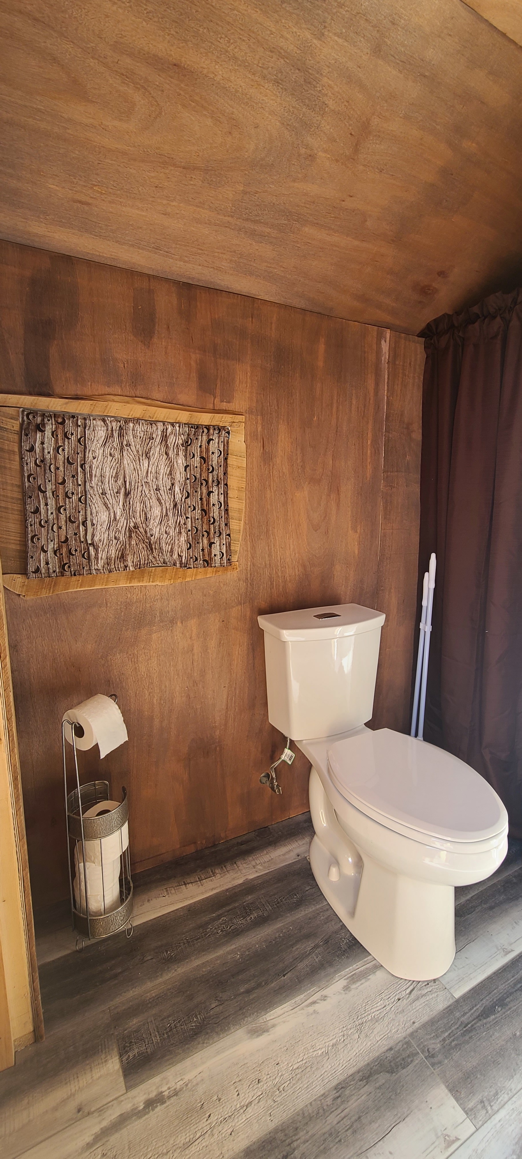 Crossroads Country Cabins & Camping