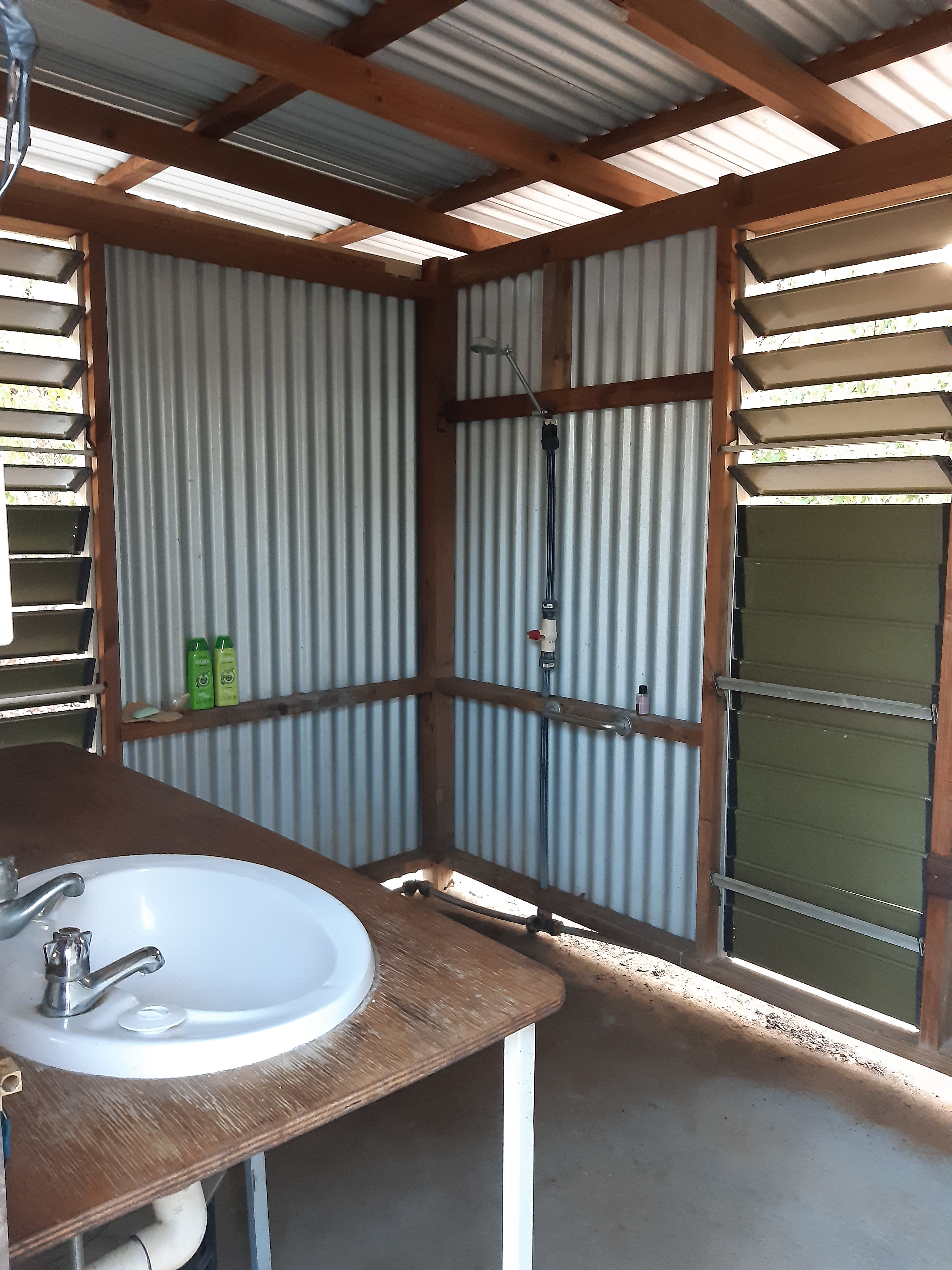 Shower louvers around