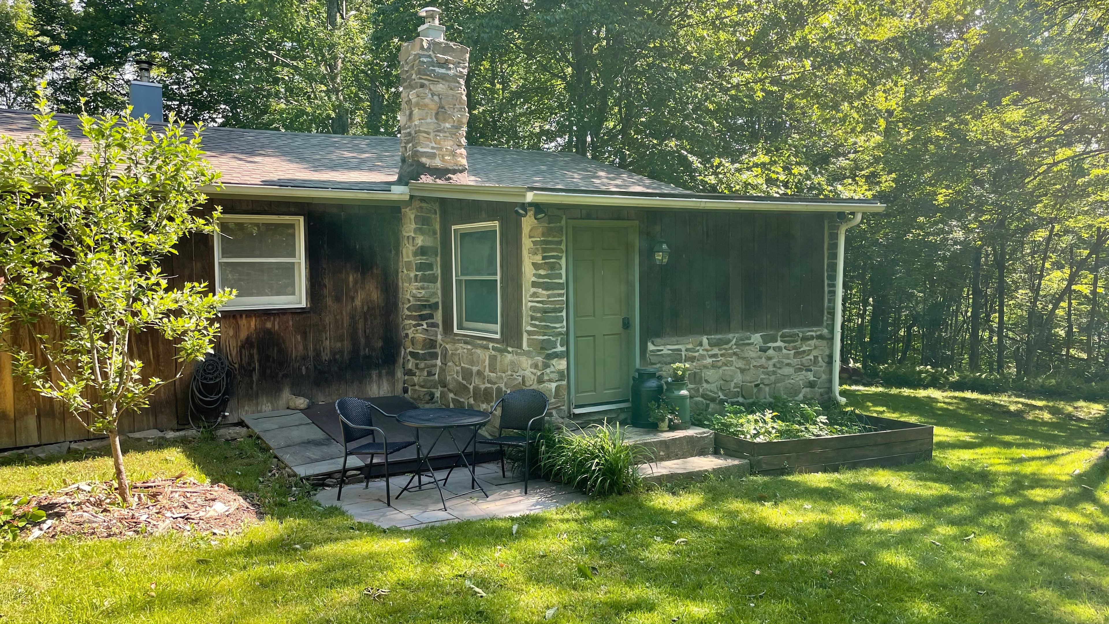 Pocono Cabin With No Name