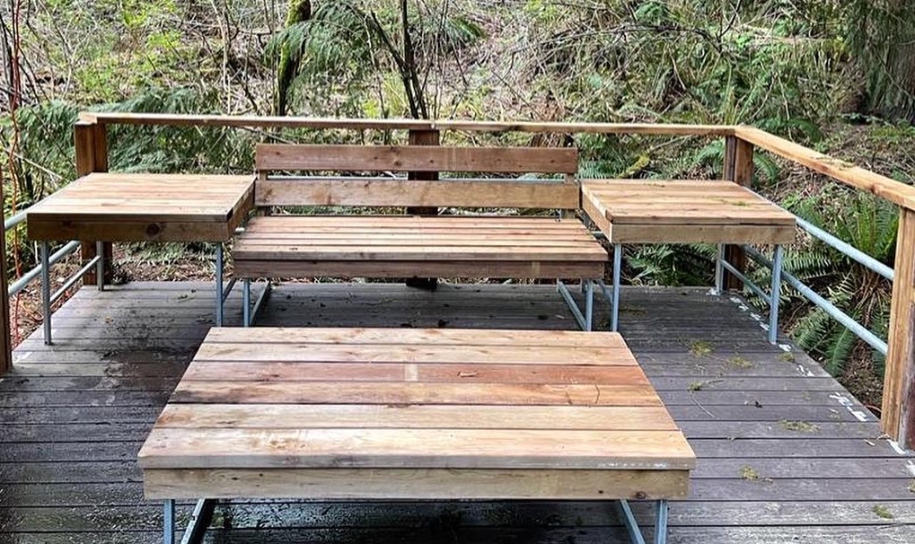 Deck furniture