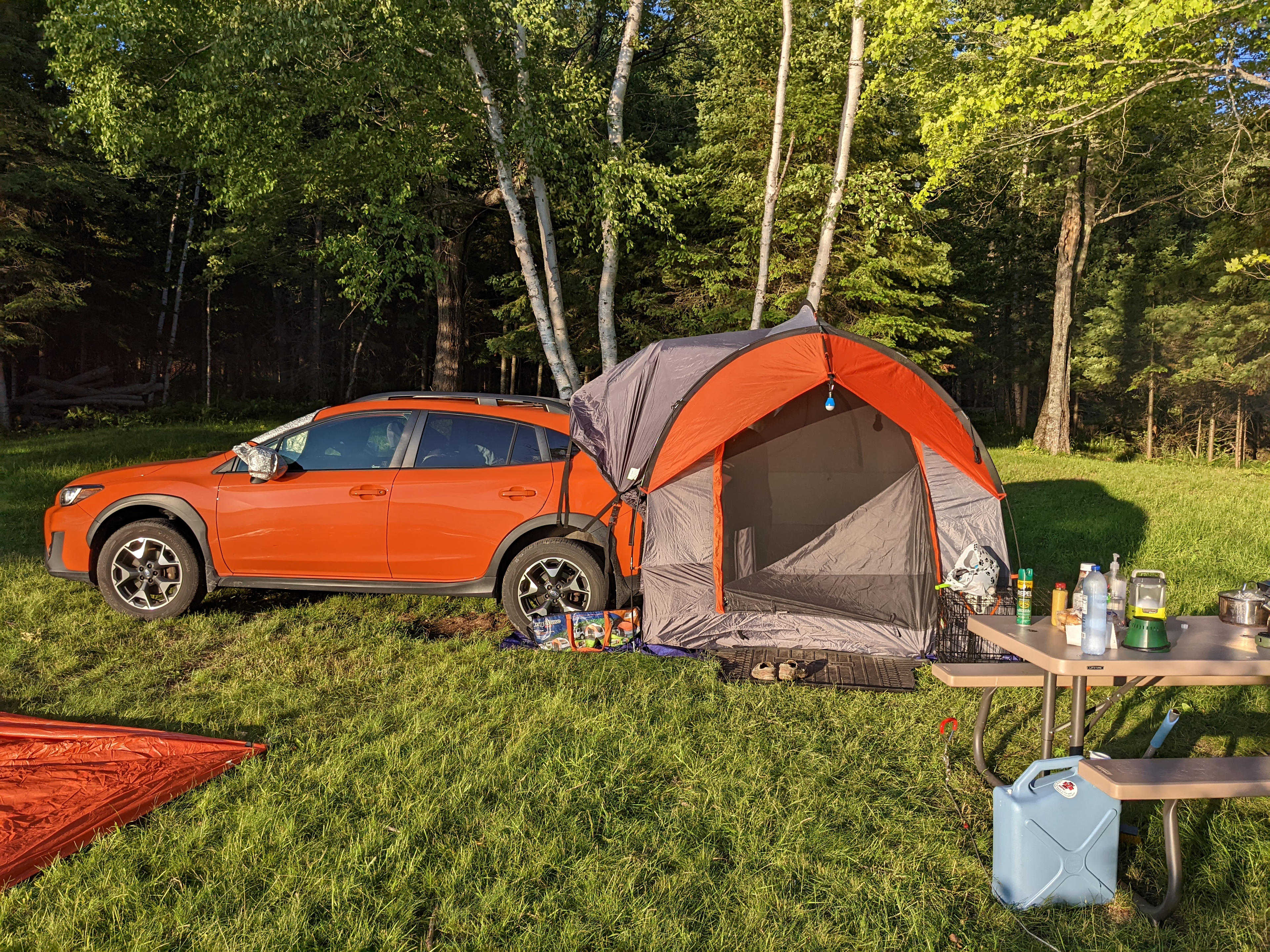 Private Wooded Camping on the Lake
