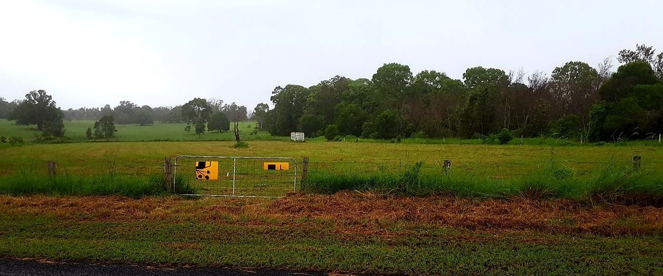 There are now 2 containers with a roof to the rear of the property that the owners use.