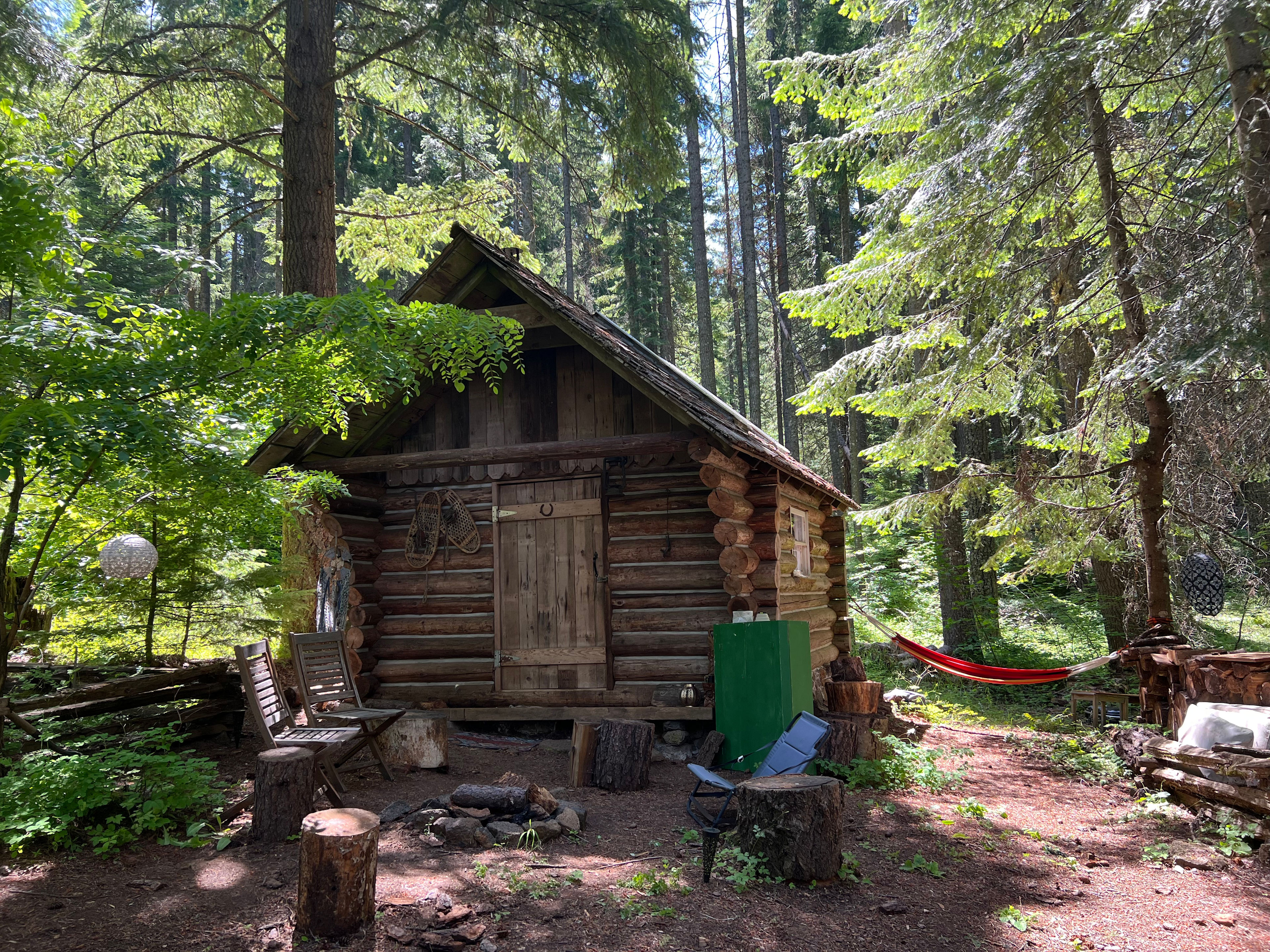 ✨Suzy’s Magic Lil Log Cabin✨✌🏻