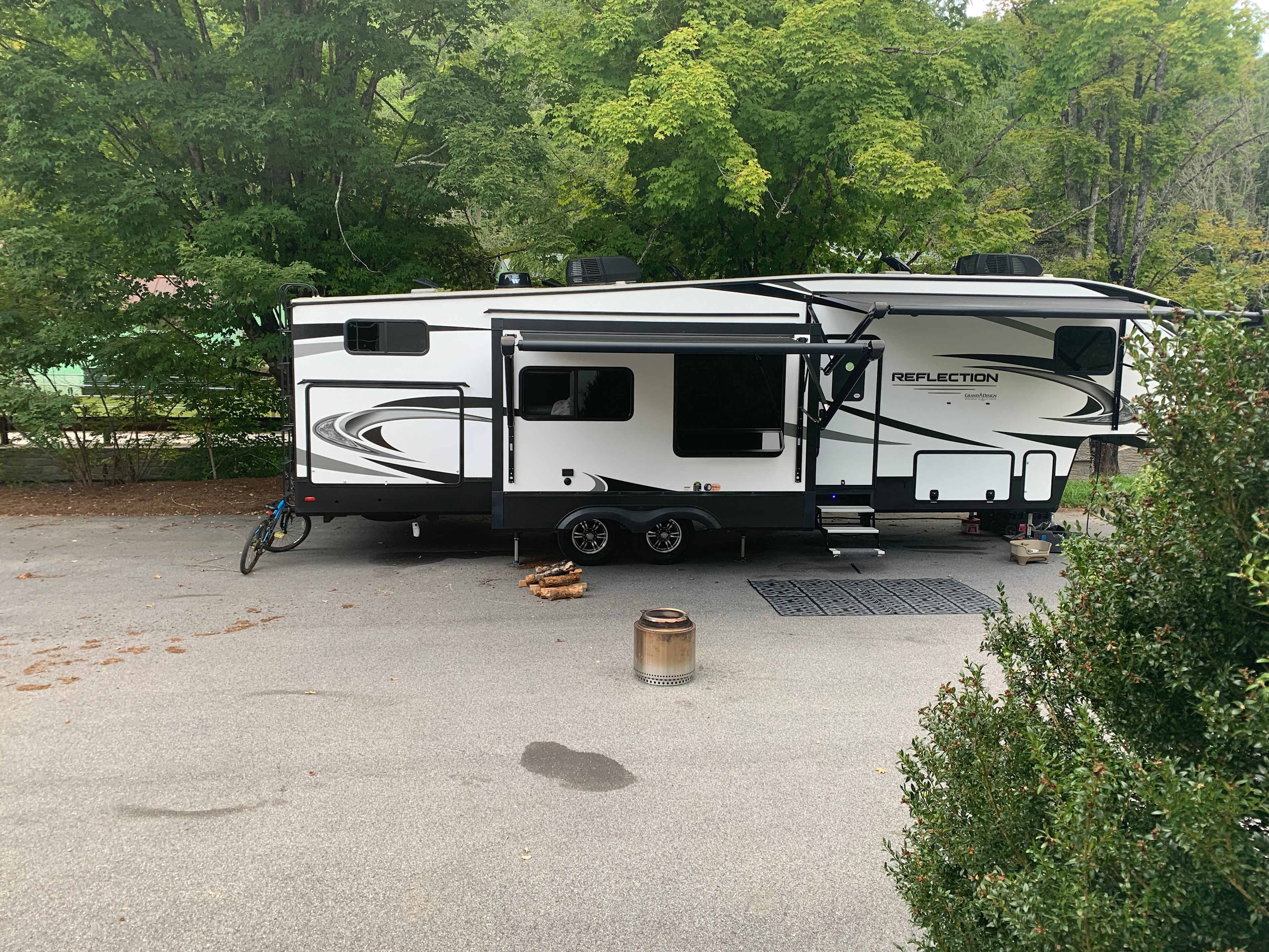 Praise Be! A flat and private spot!